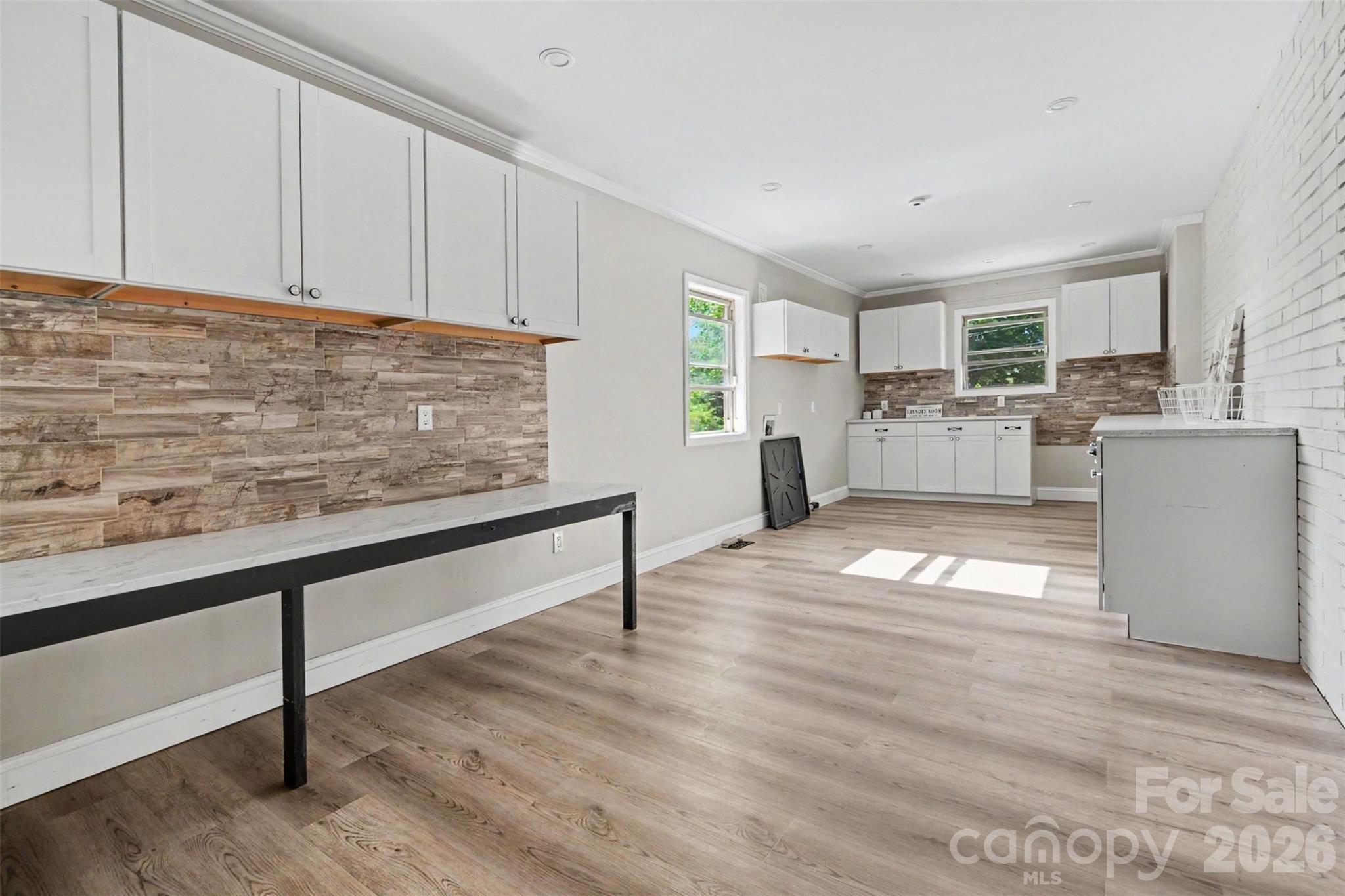 738 Edgemoor Drive — Mooresville