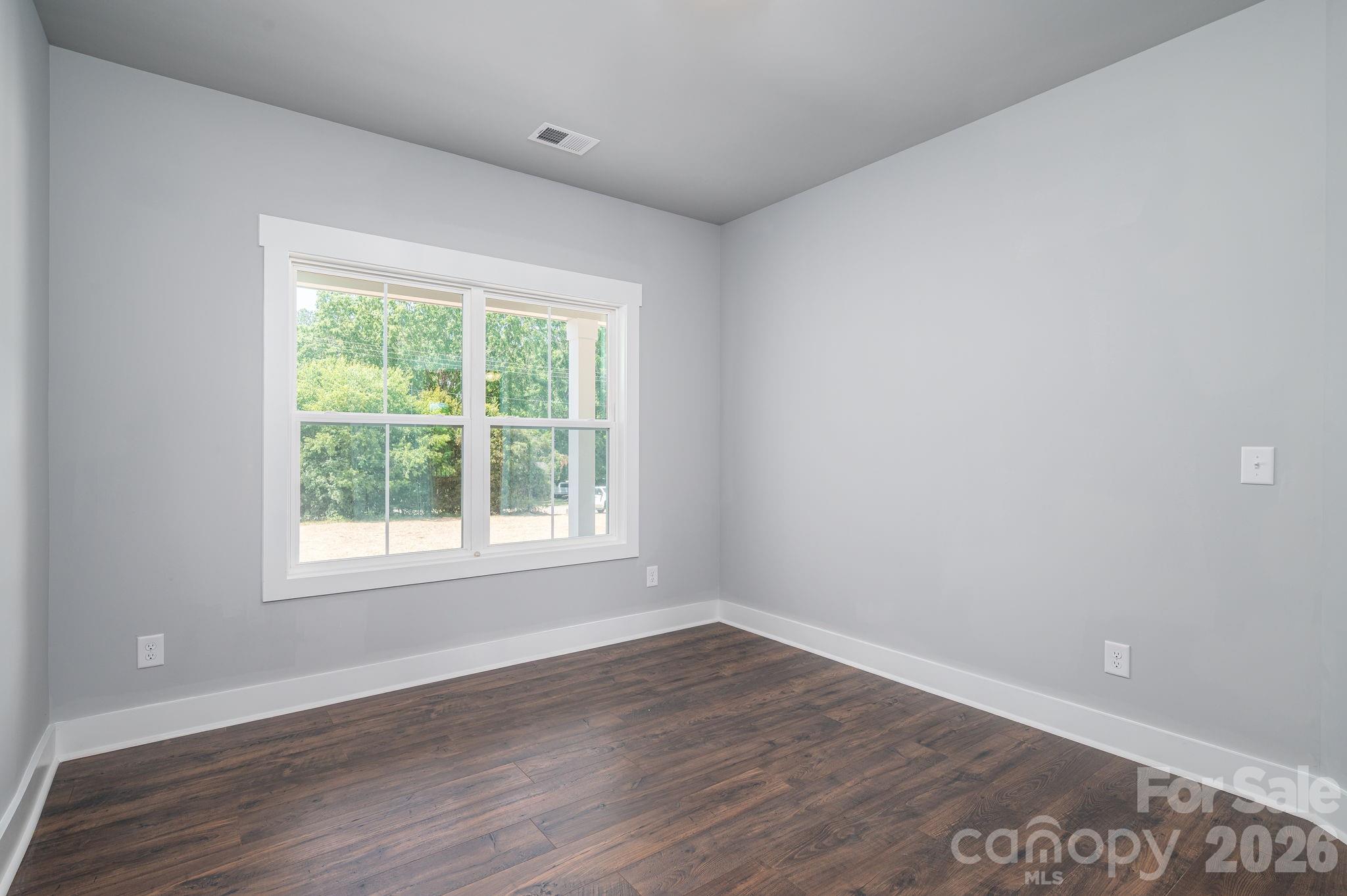 1343 Zeb Haynes Road — Maiden