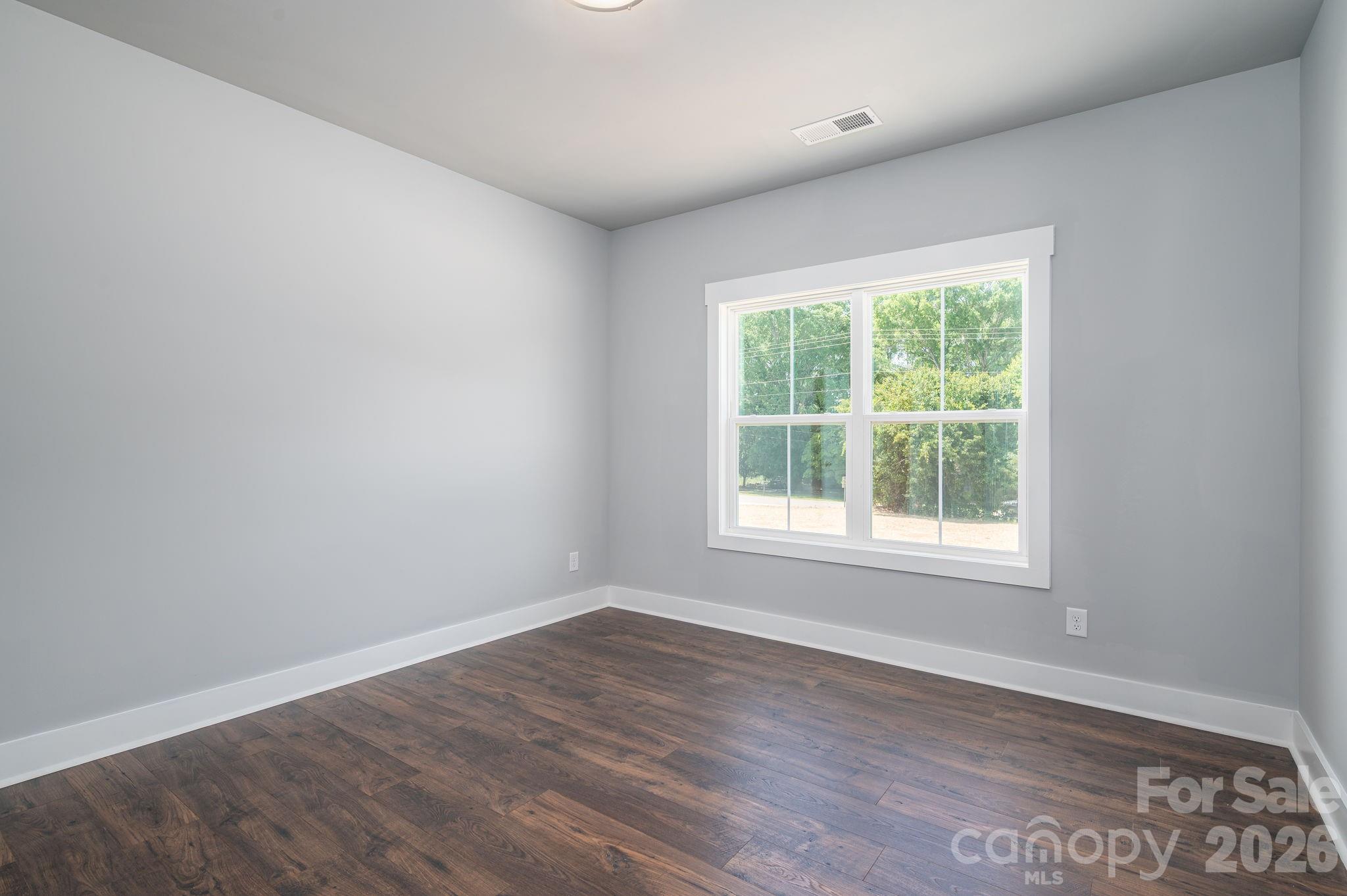 1343 Zeb Haynes Road — Maiden