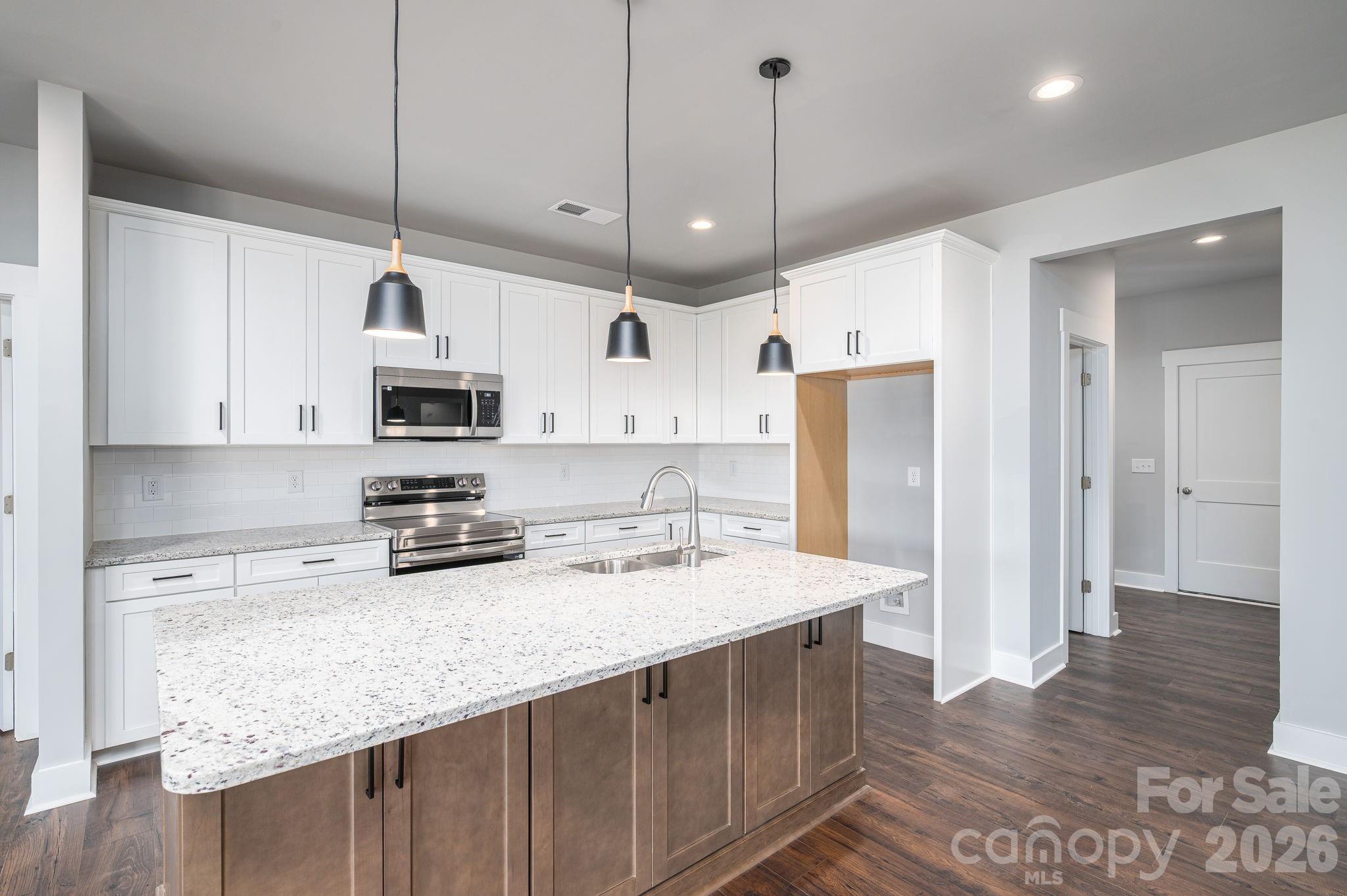 1343 Zeb Haynes Road — Maiden