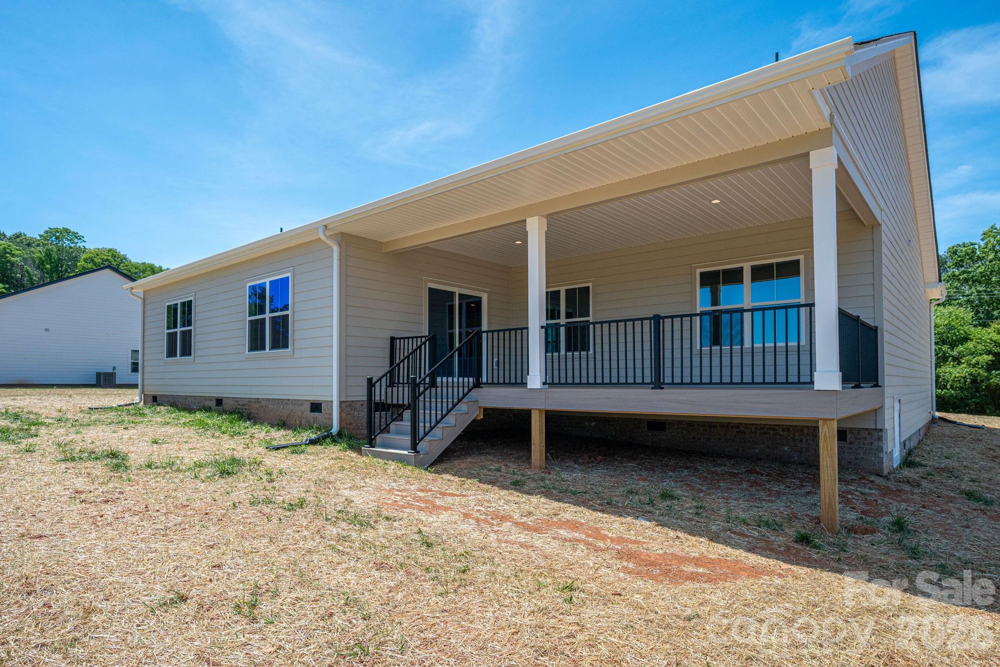 1343 Zeb Haynes Road — Maiden