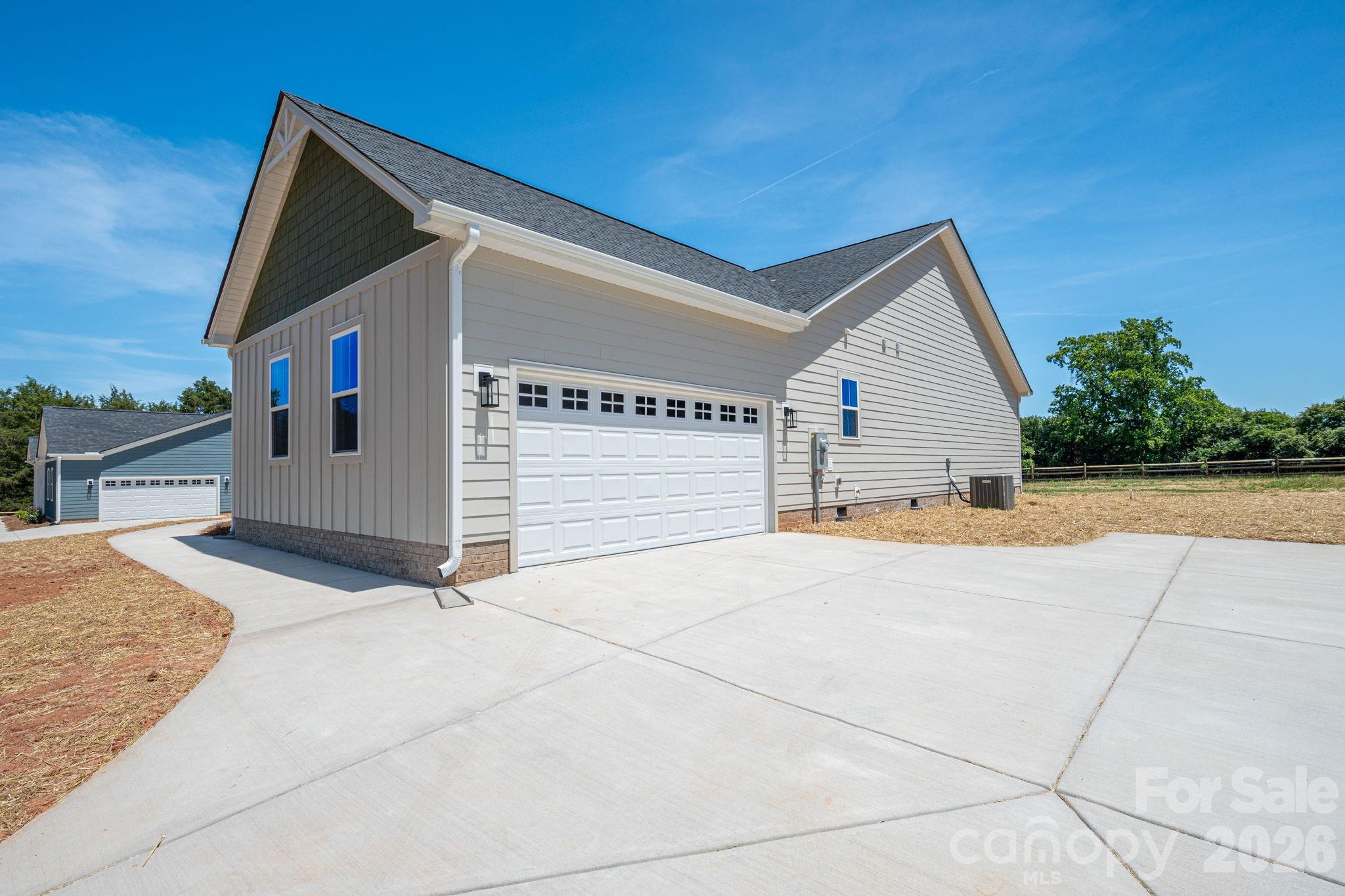1343 Zeb Haynes Road — Maiden