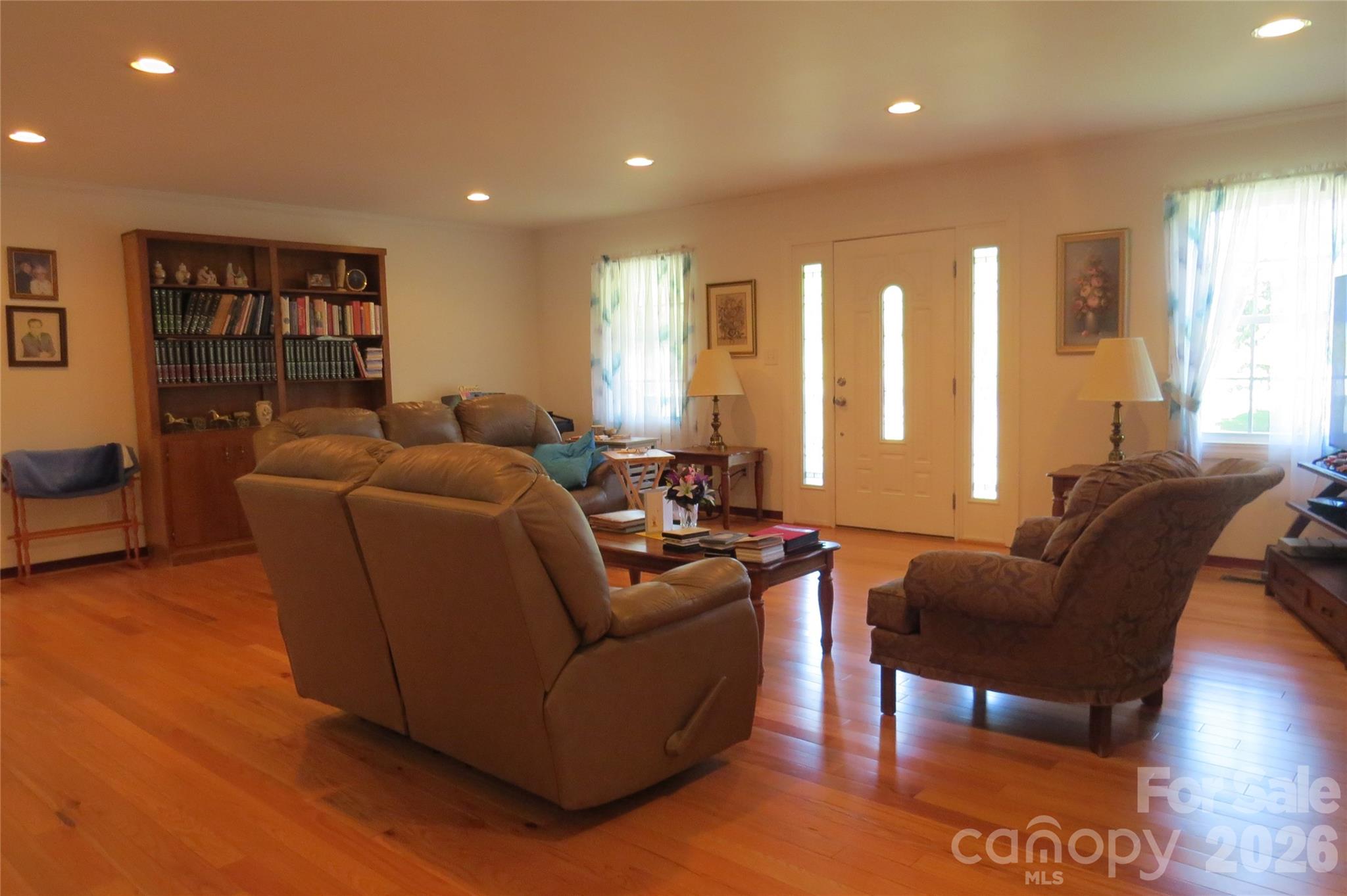 460 Sunset Street — Granite Falls