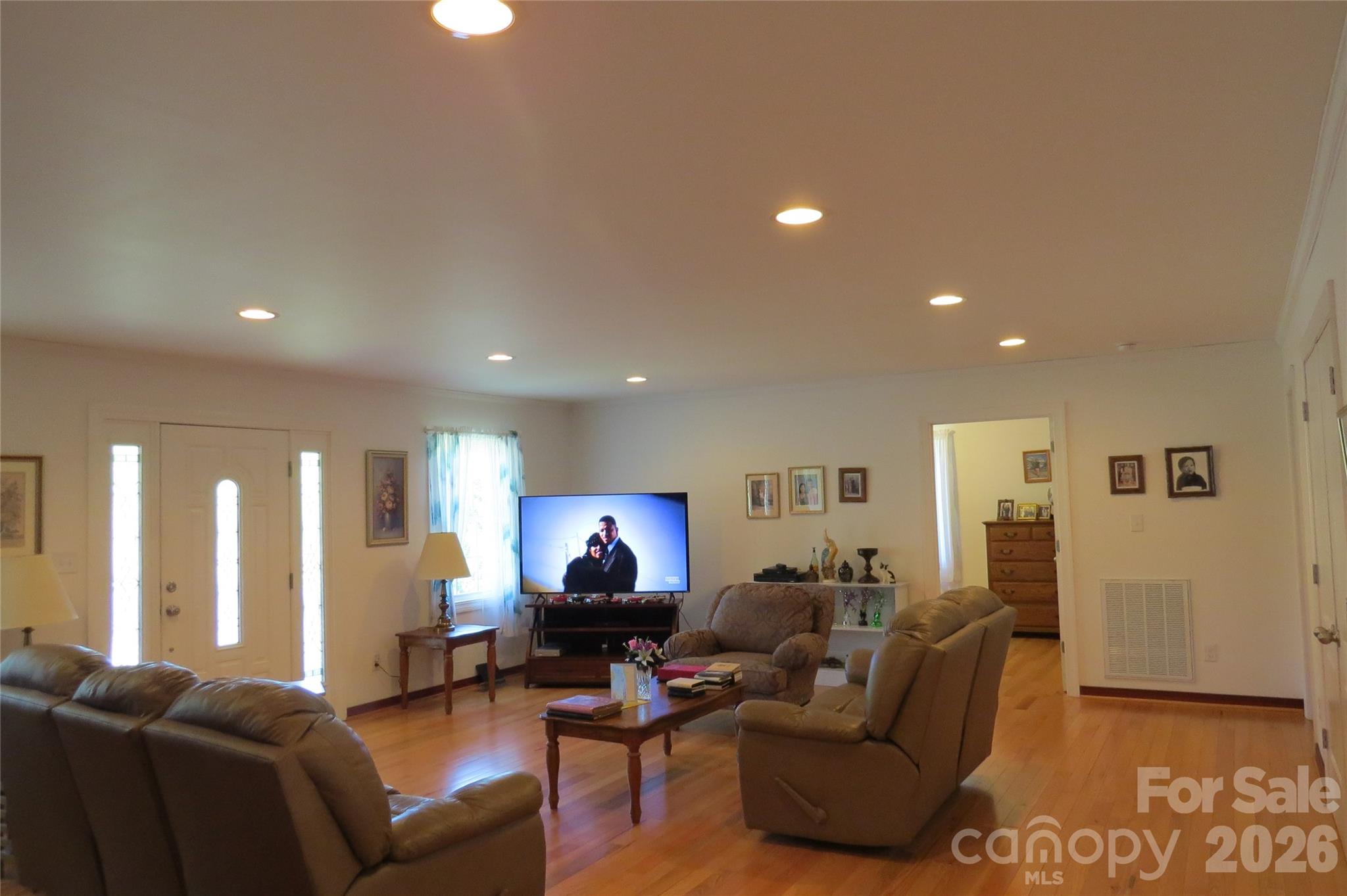 460 Sunset Street — Granite Falls