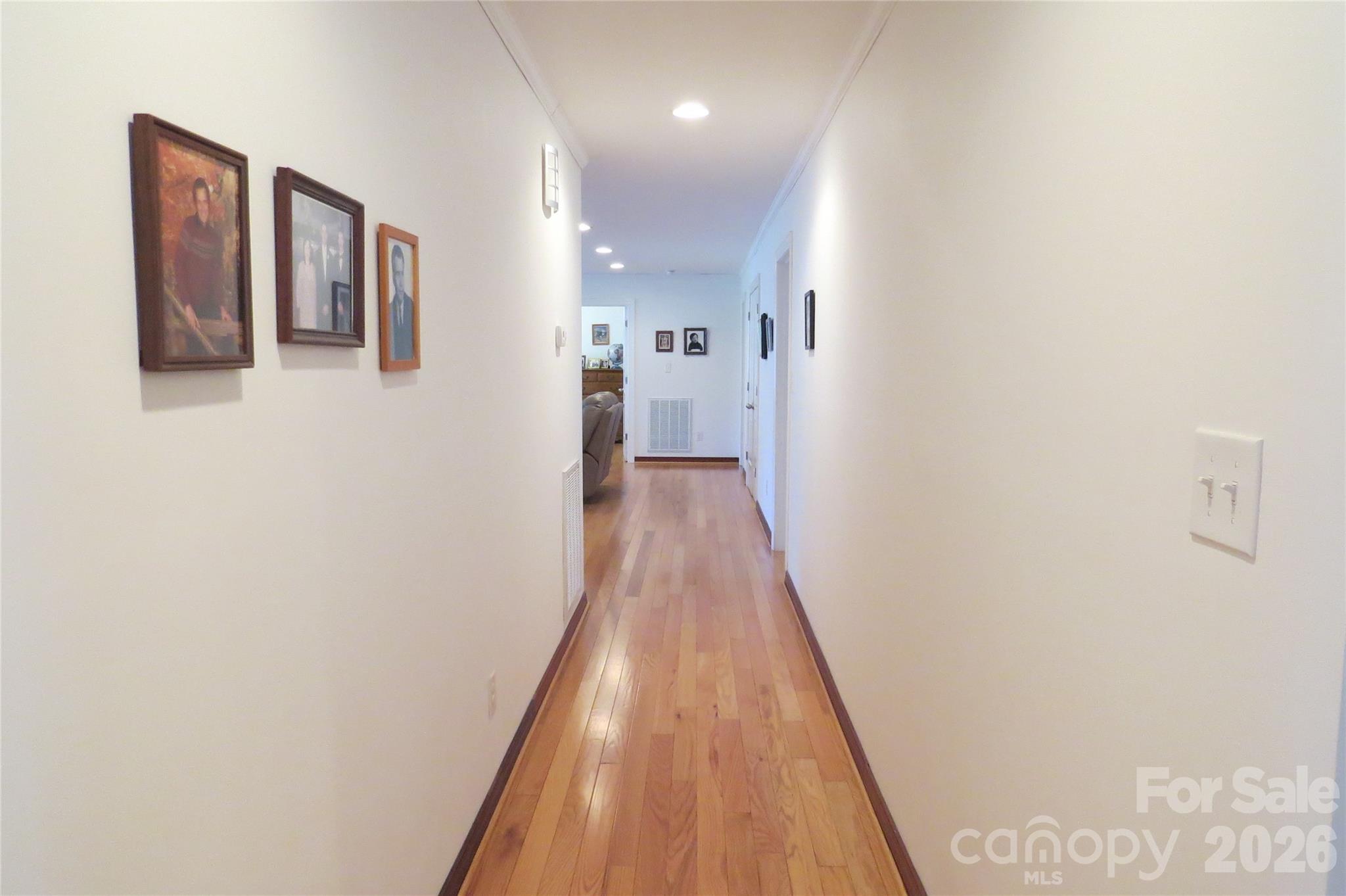 460 Sunset Street — Granite Falls