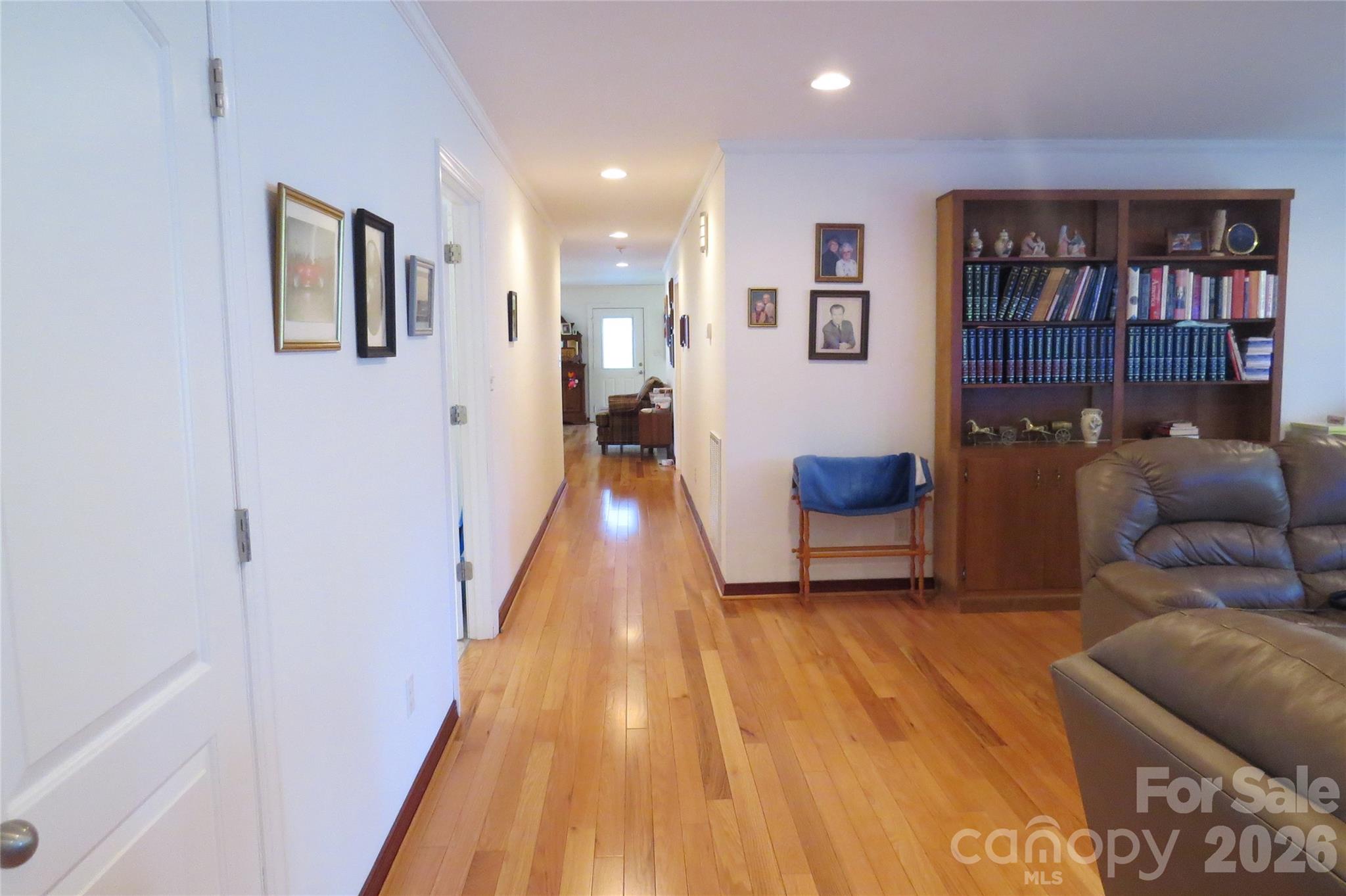 460 Sunset Street — Granite Falls
