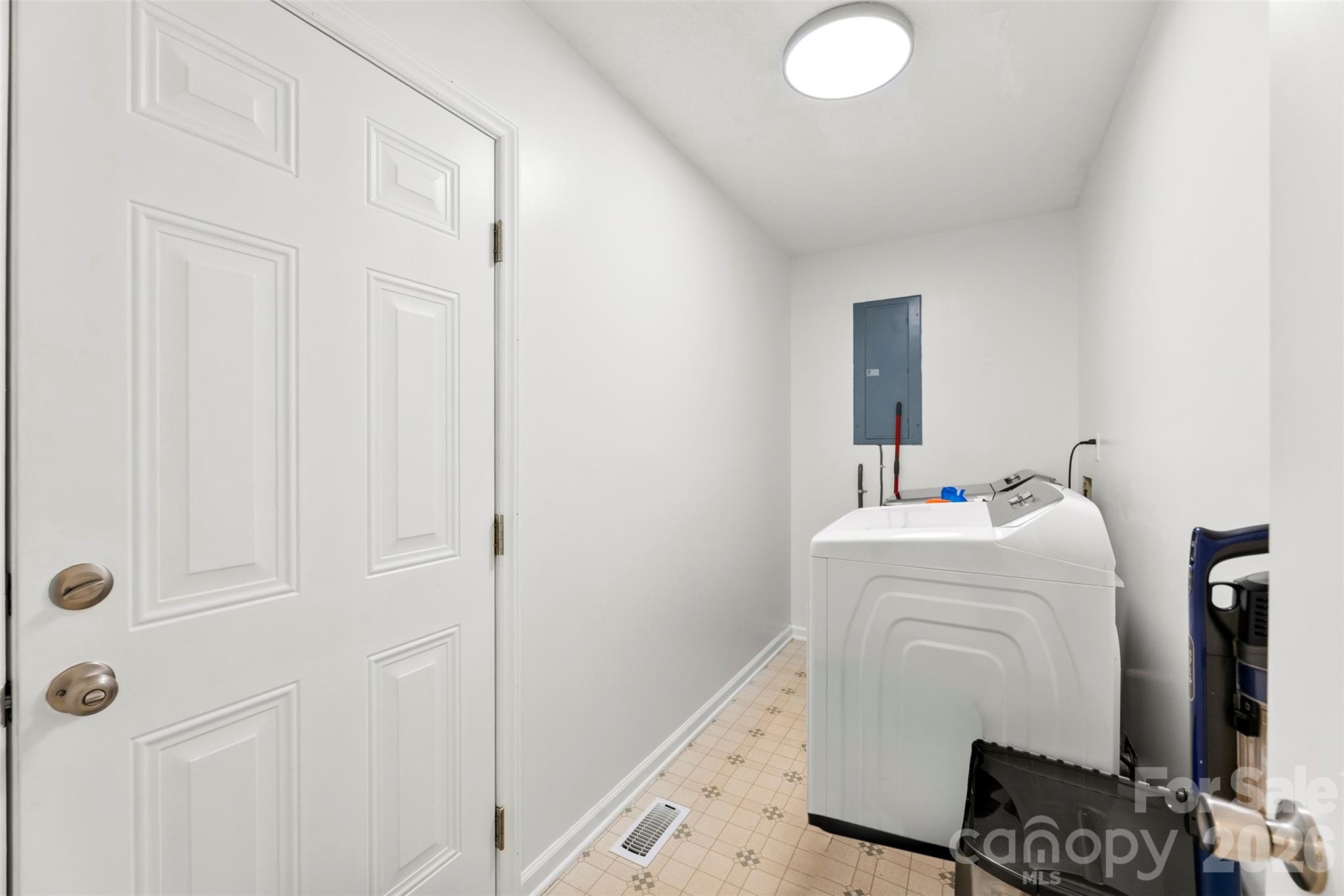 229 Hoyles Road — Kings Mountain