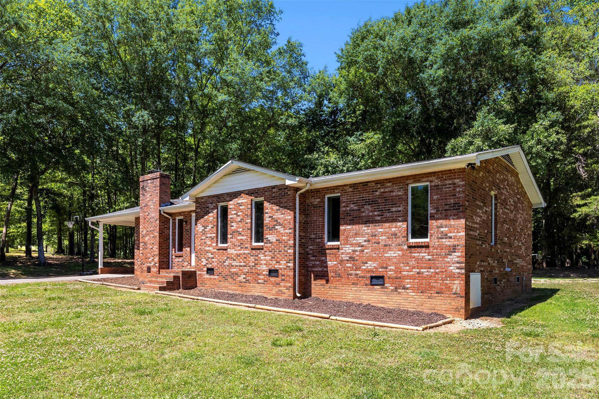 229 Hoyles Road — Kings Mountain