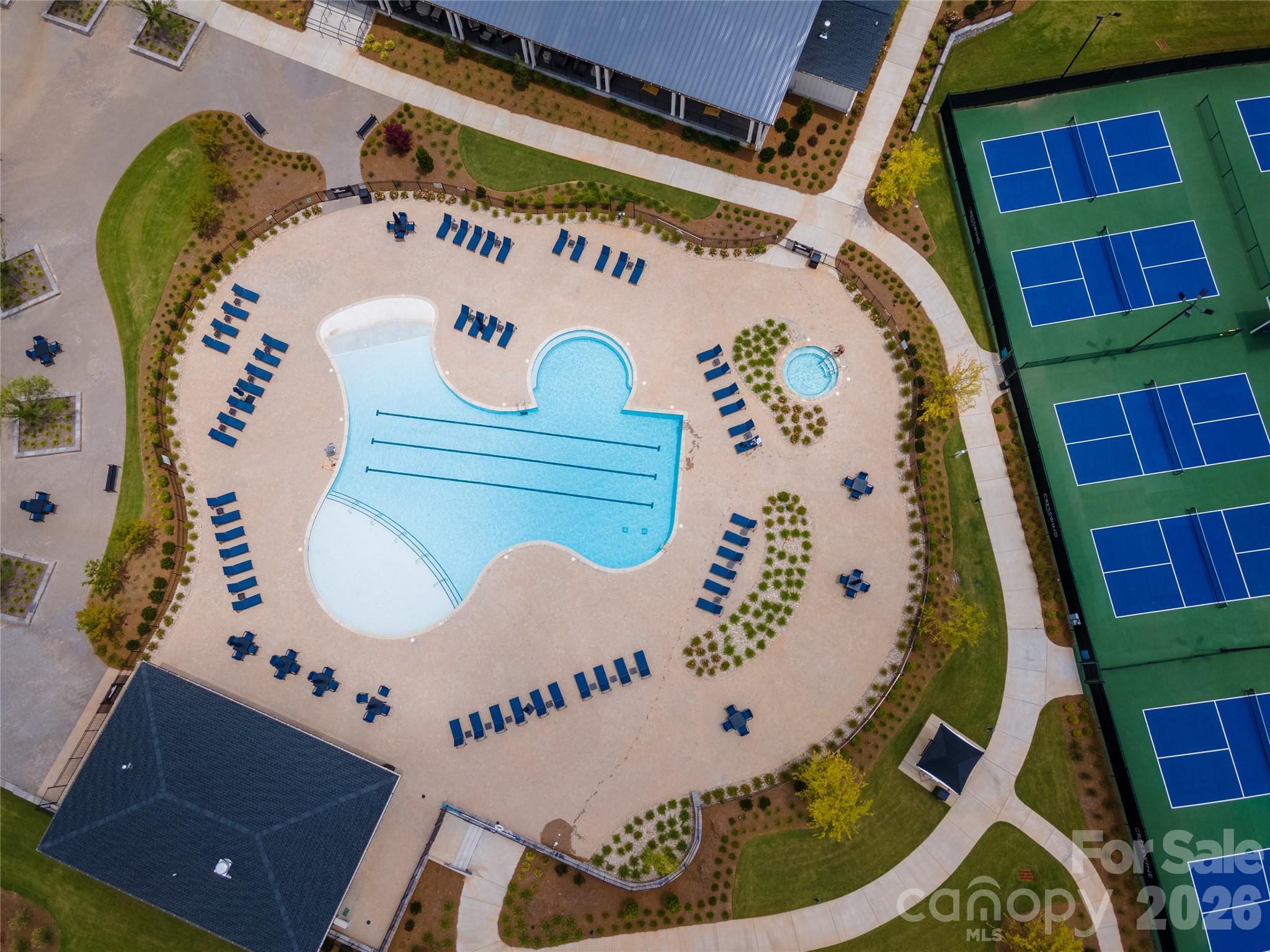 1035 Rabbit Hill Lane — Monroe