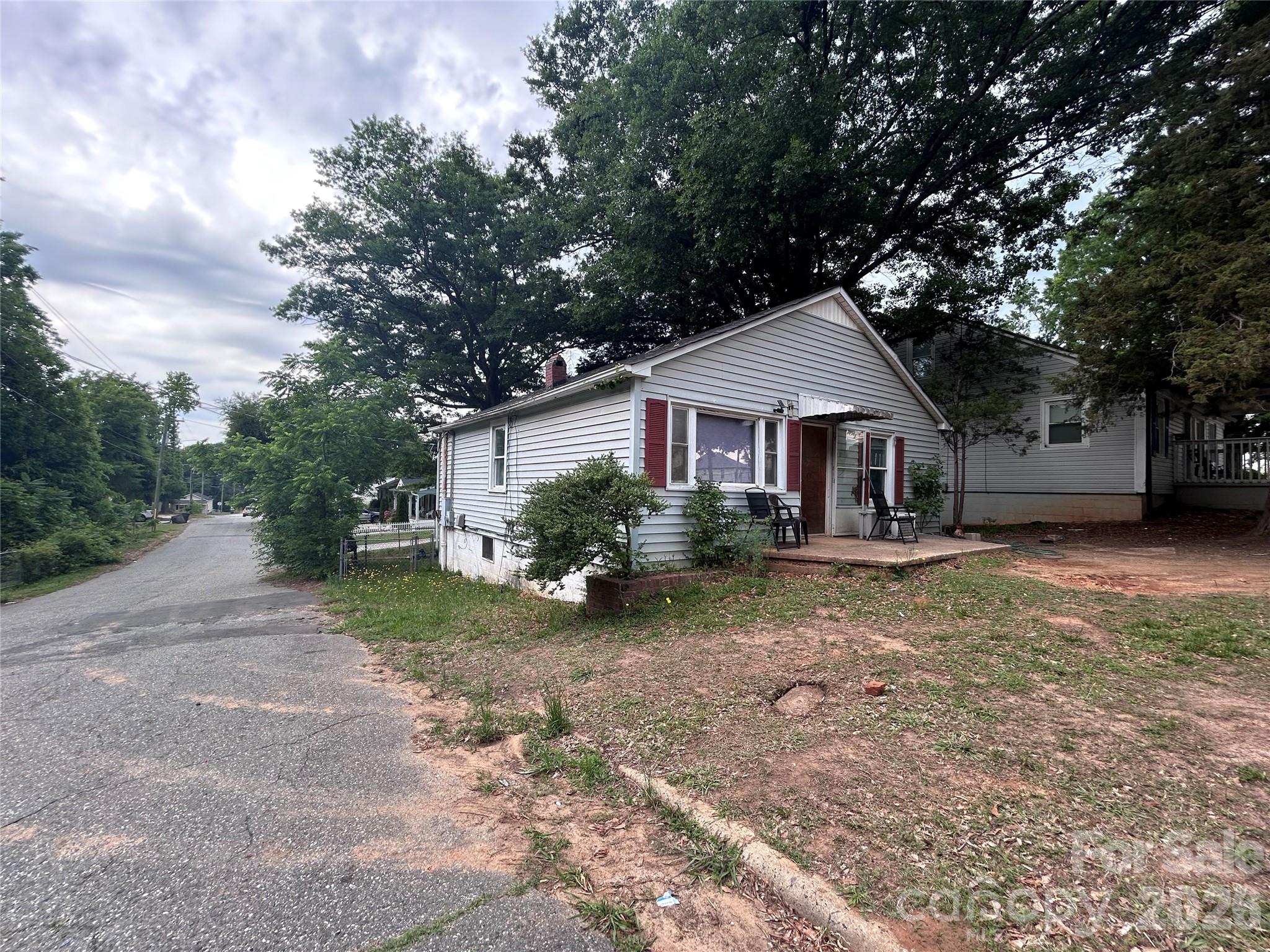 317 S Yates Street — Gastonia