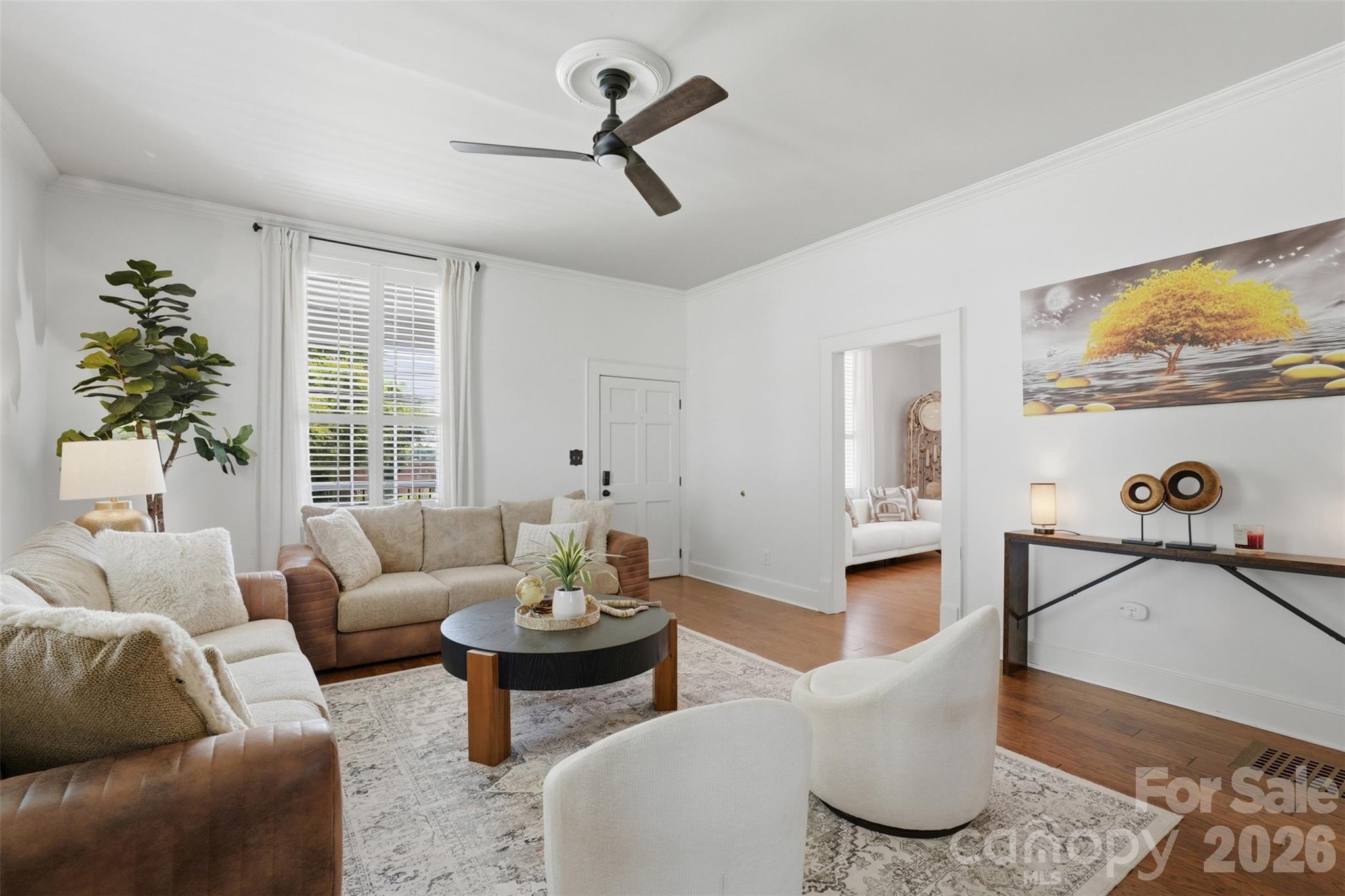 500 N Main Avenue — Newton