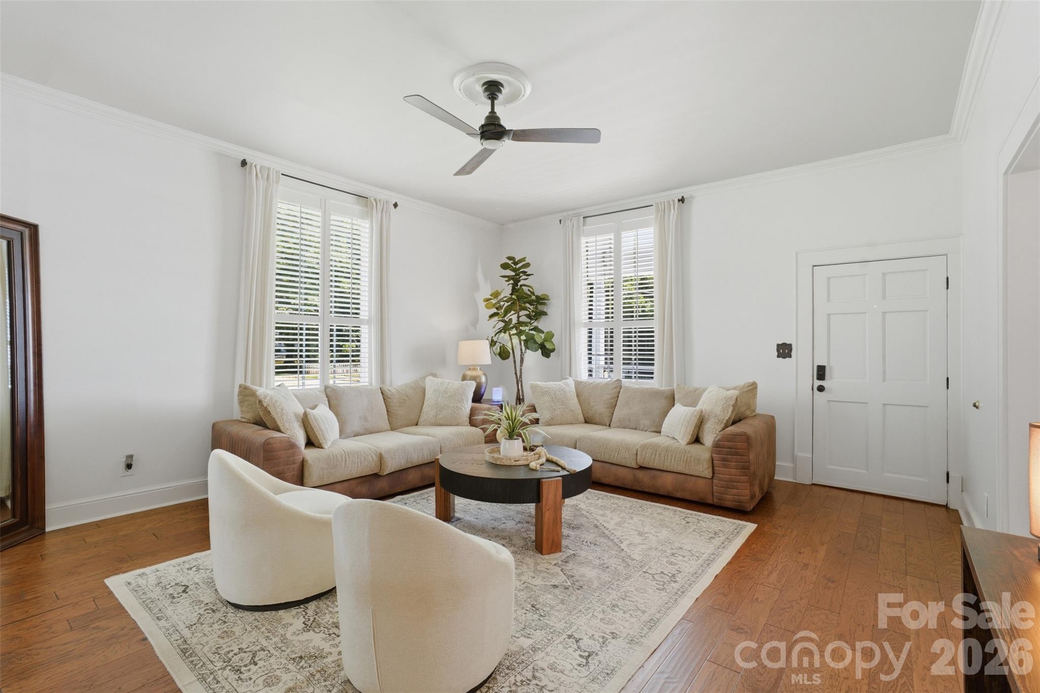 500 N Main Avenue — Newton