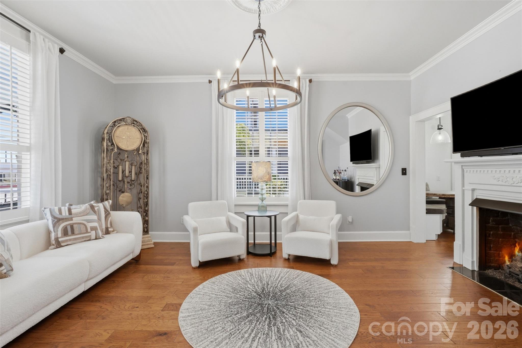 500 N Main Avenue — Newton