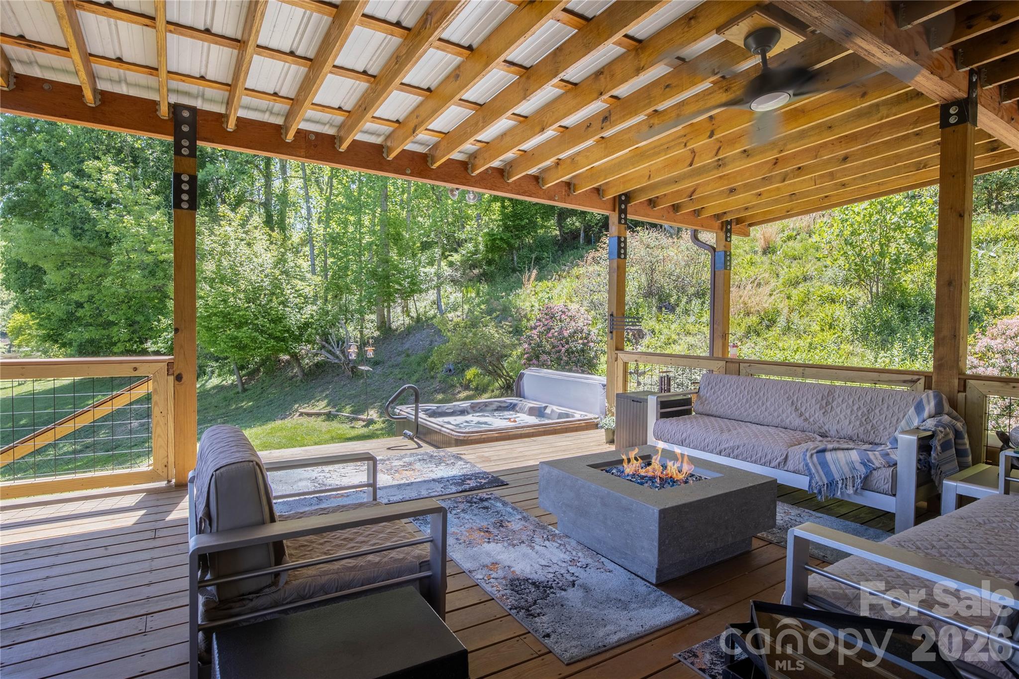 93 Franklin Crest Road — Spruce Pine