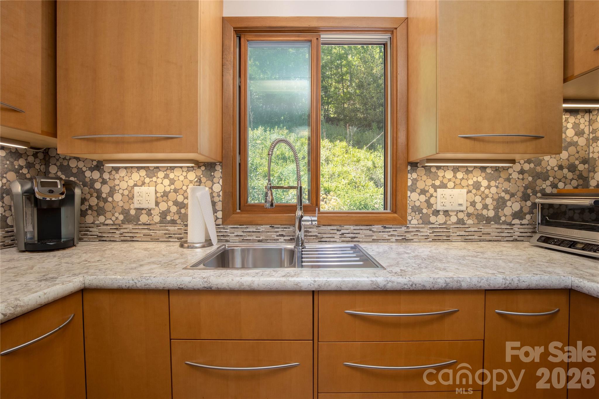 93 Franklin Crest Road — Spruce Pine