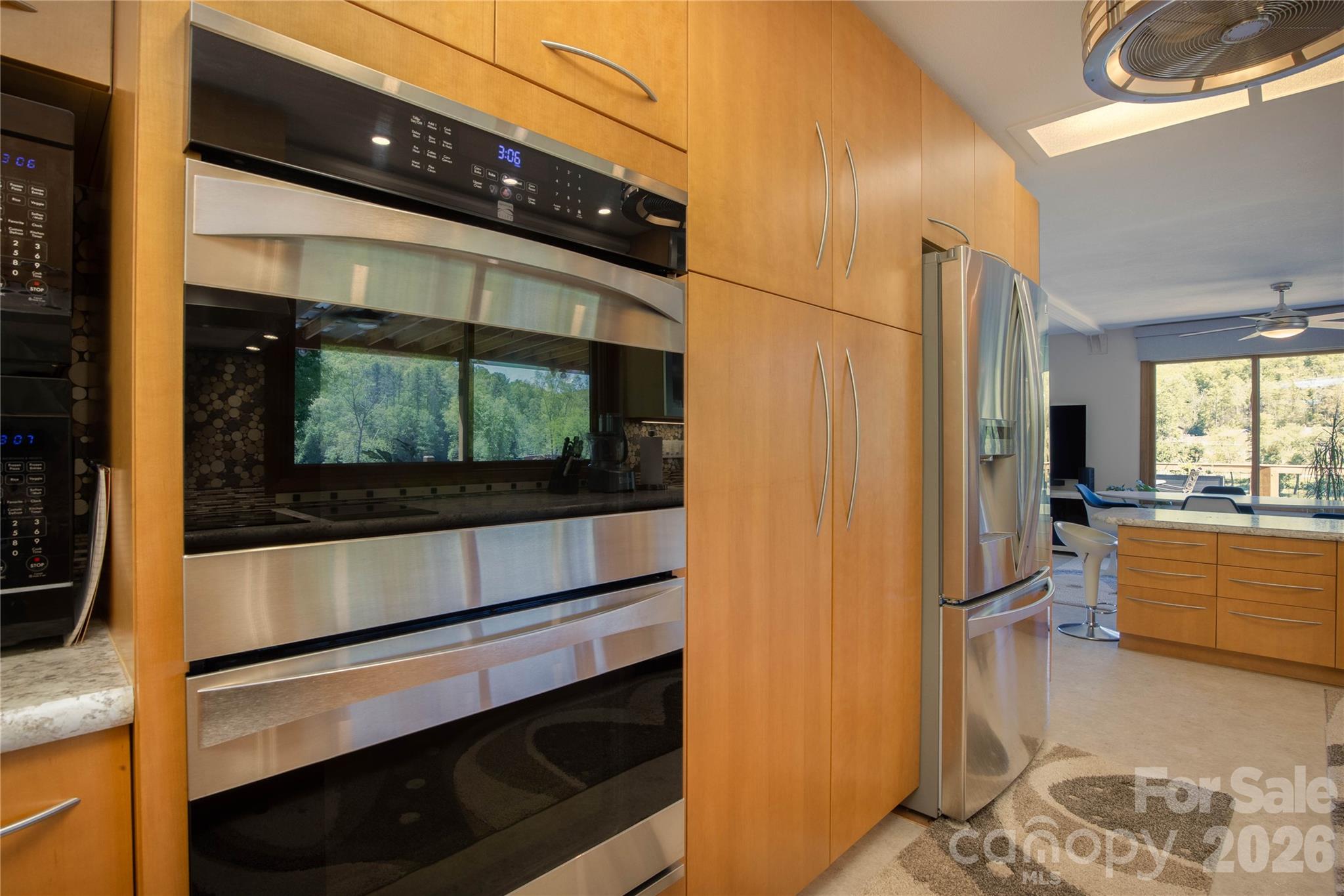 93 Franklin Crest Road — Spruce Pine