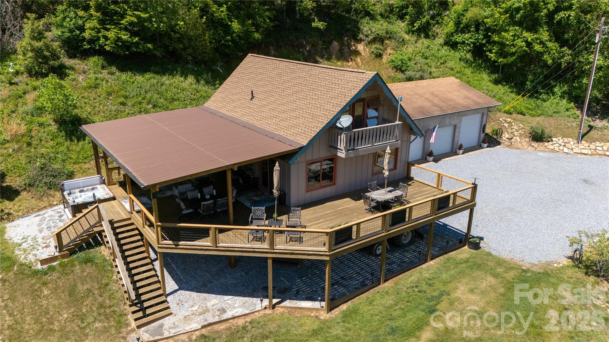 93 Franklin Crest Road — Spruce Pine