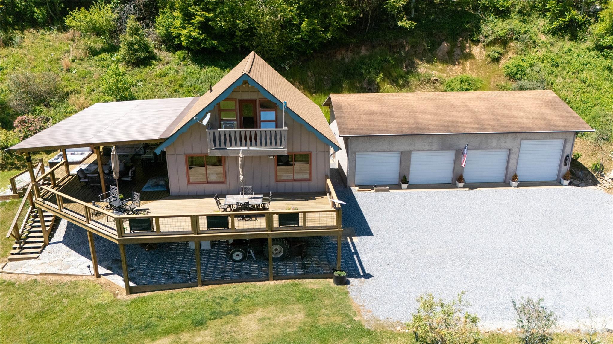 93 Franklin Crest Road — Spruce Pine