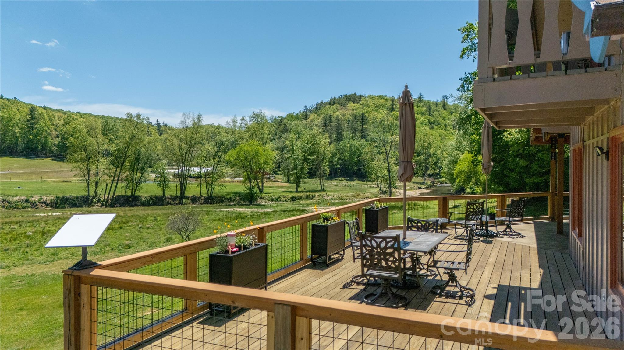 93 Franklin Crest Road — Spruce Pine