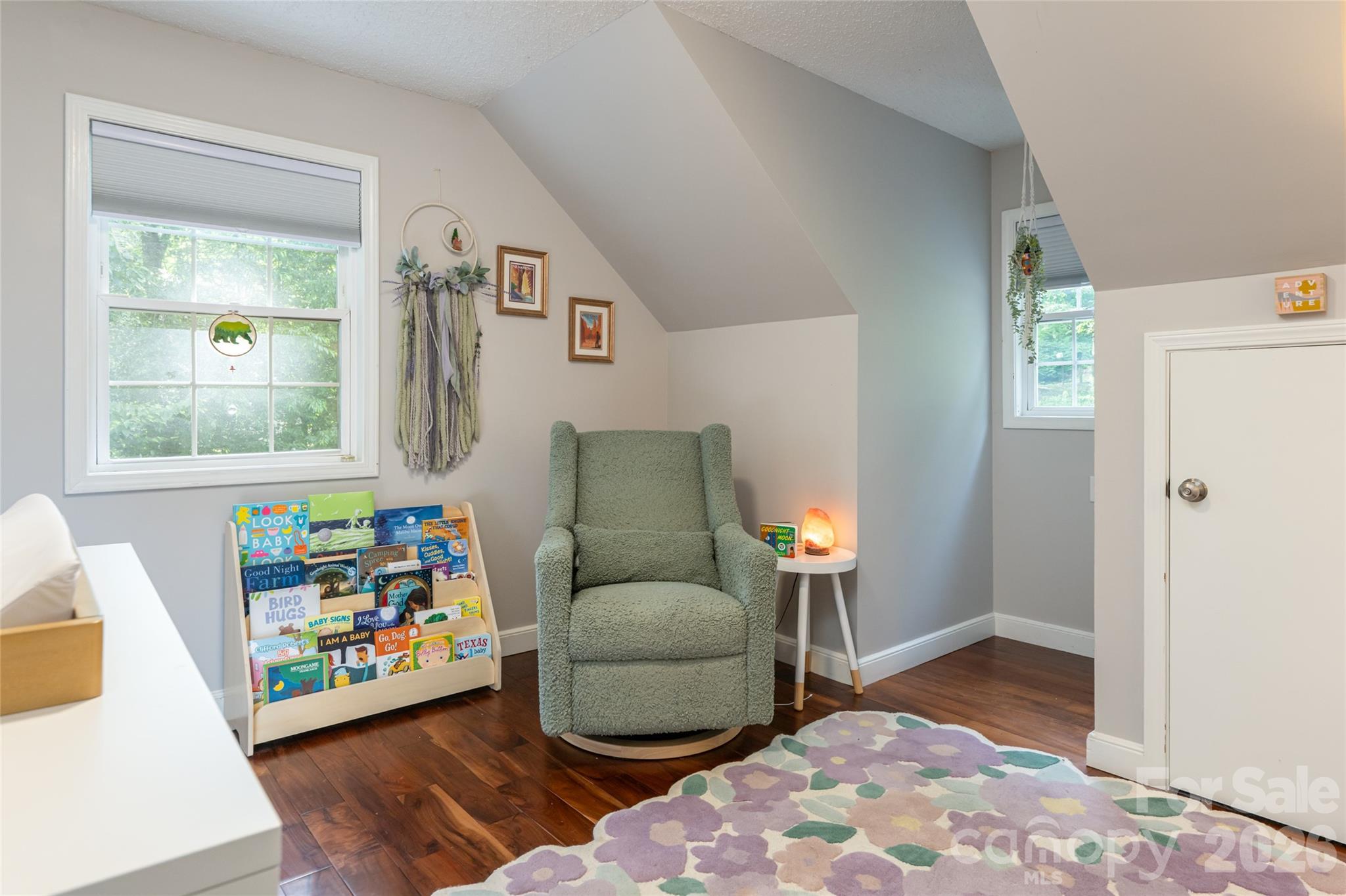 8 Coffey Place — Asheville