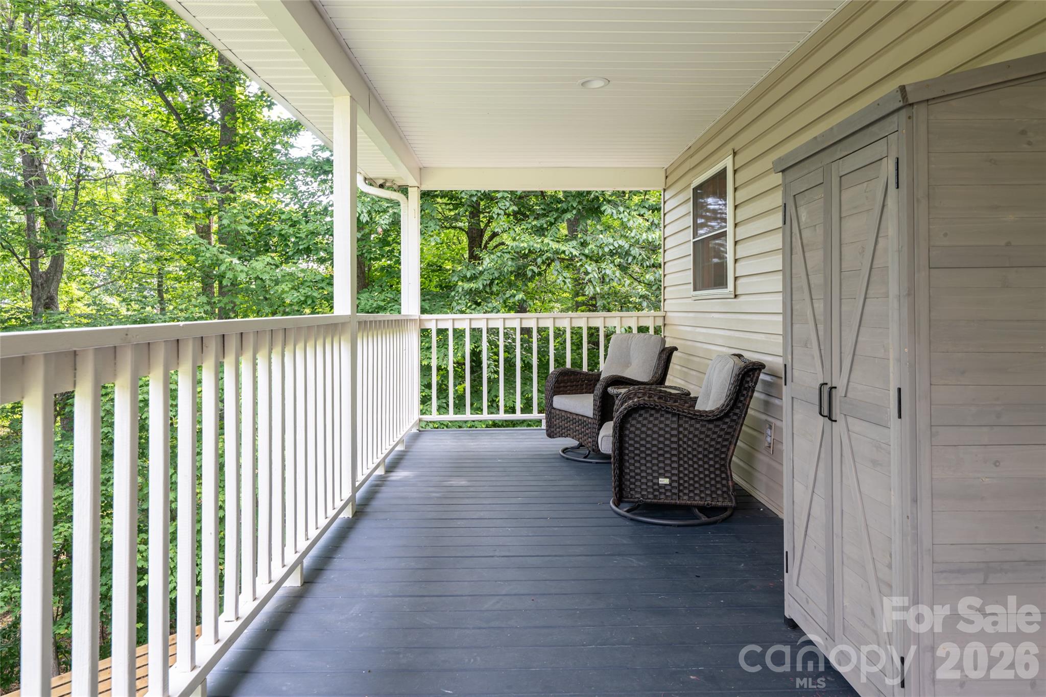 8 Coffey Place — Asheville