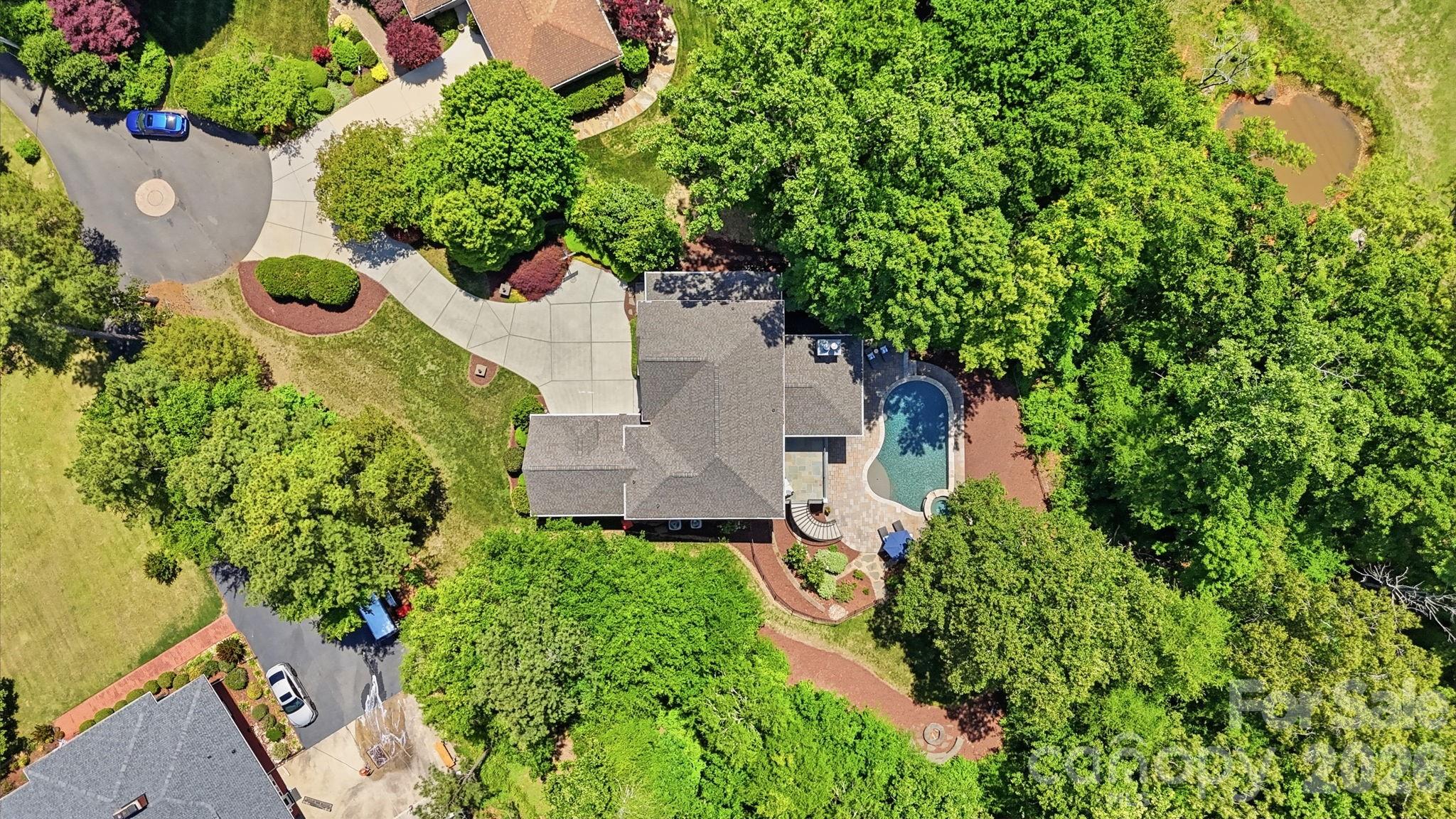 235 Grey Road — Davidson