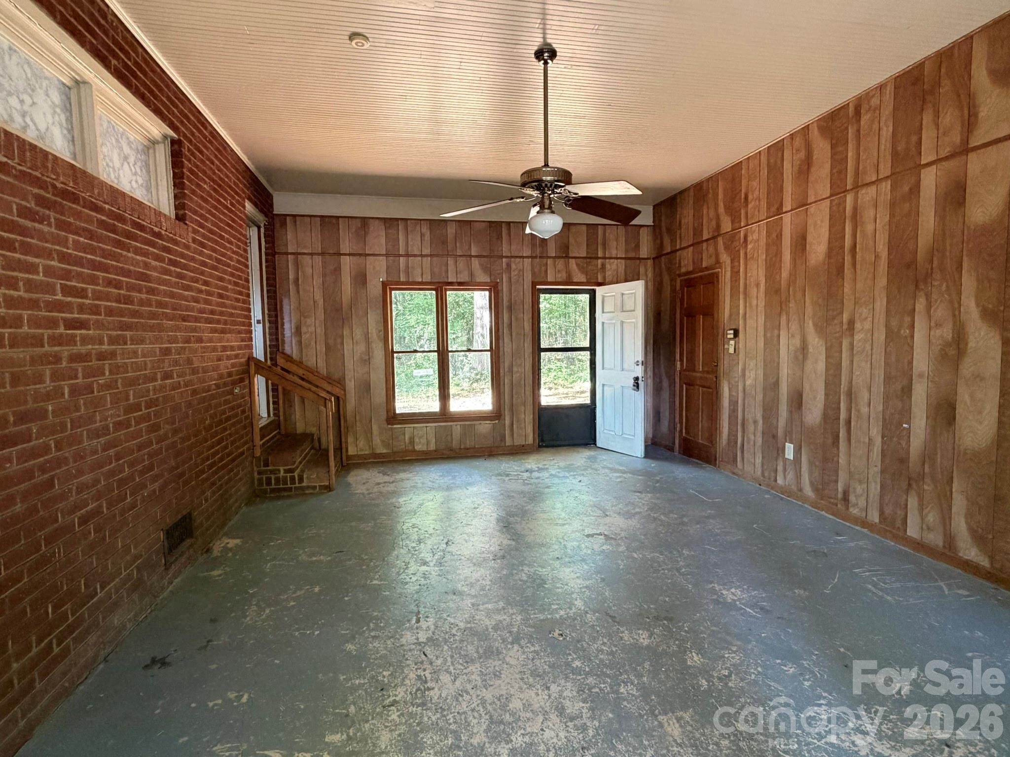 382 Alexis High Shoals Road — Dallas
