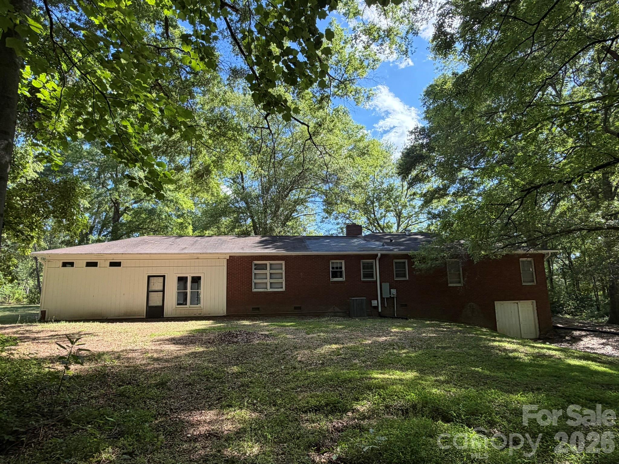 382 Alexis High Shoals Road — Dallas