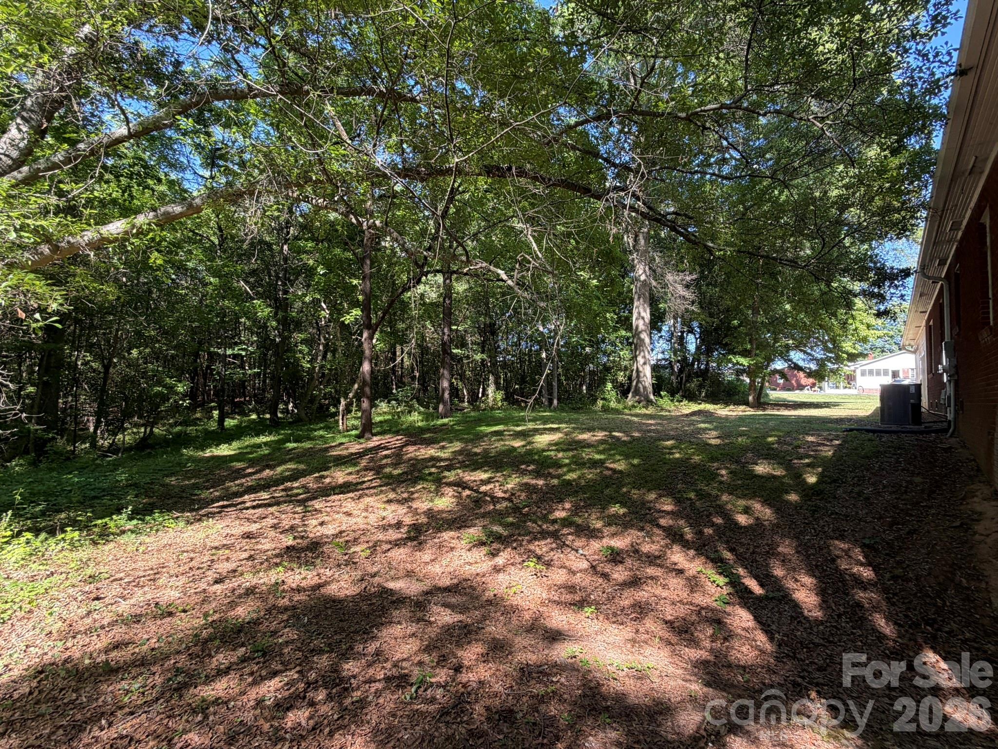 382 Alexis High Shoals Road — Dallas
