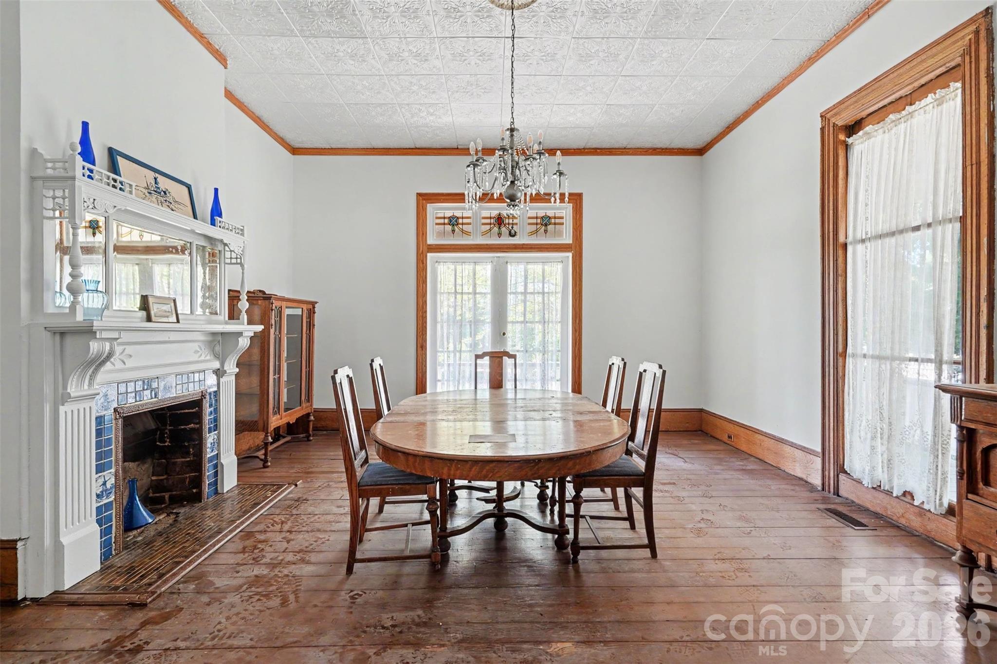 404 W Kerr Street — Salisbury