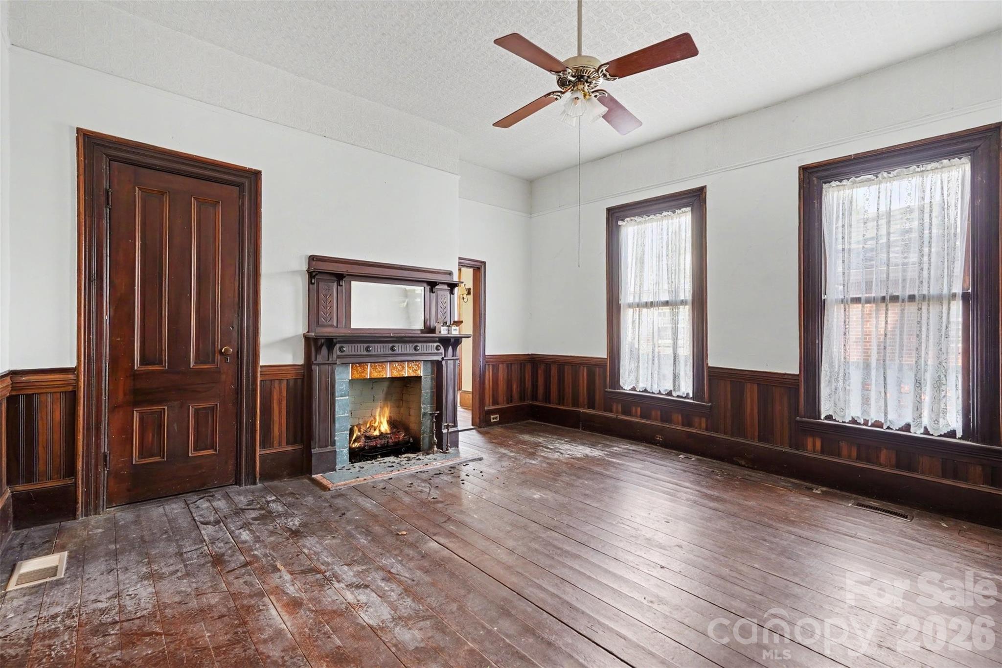 404 W Kerr Street — Salisbury