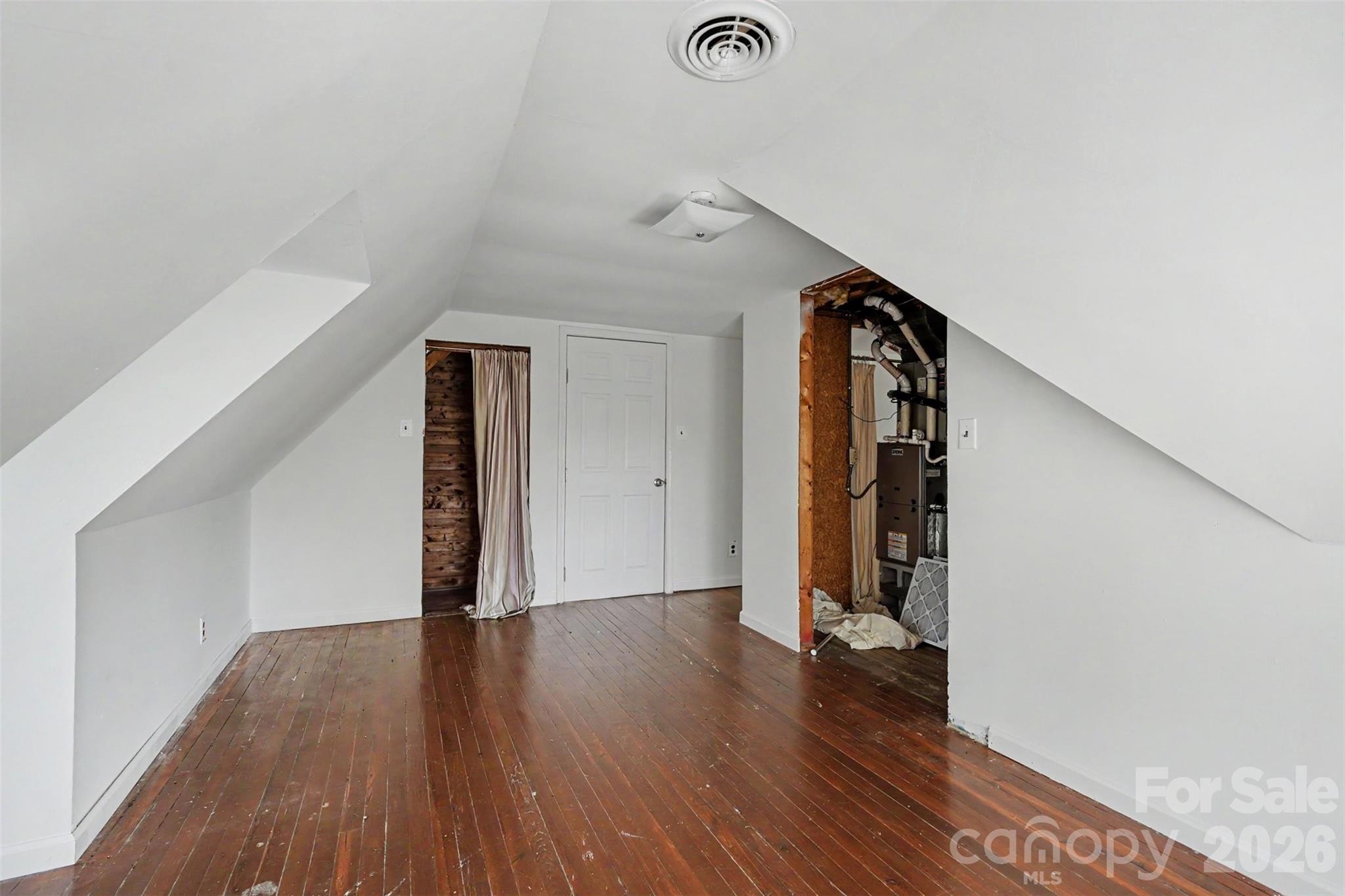 404 W Kerr Street — Salisbury