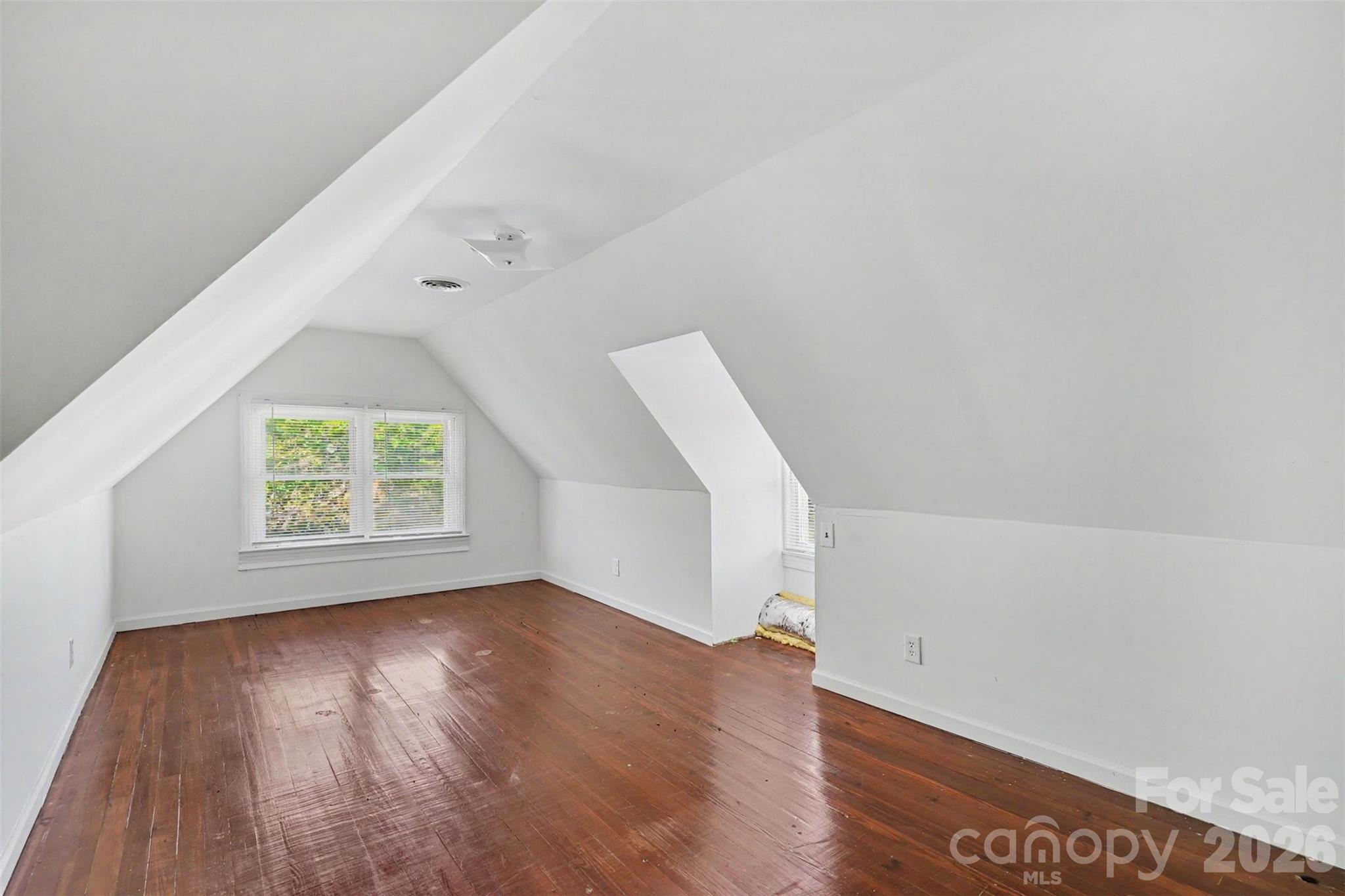 404 W Kerr Street — Salisbury