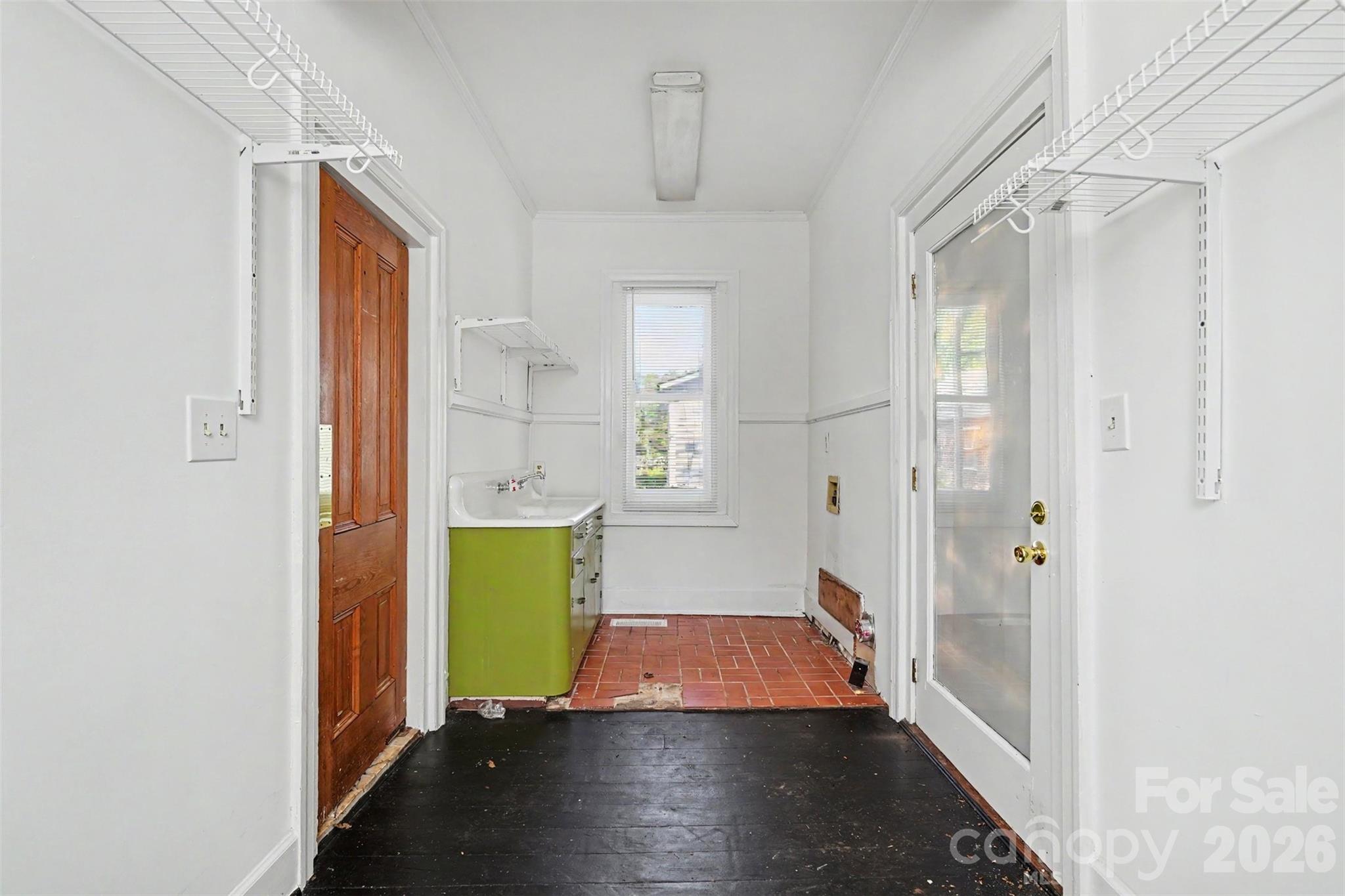 404 W Kerr Street — Salisbury
