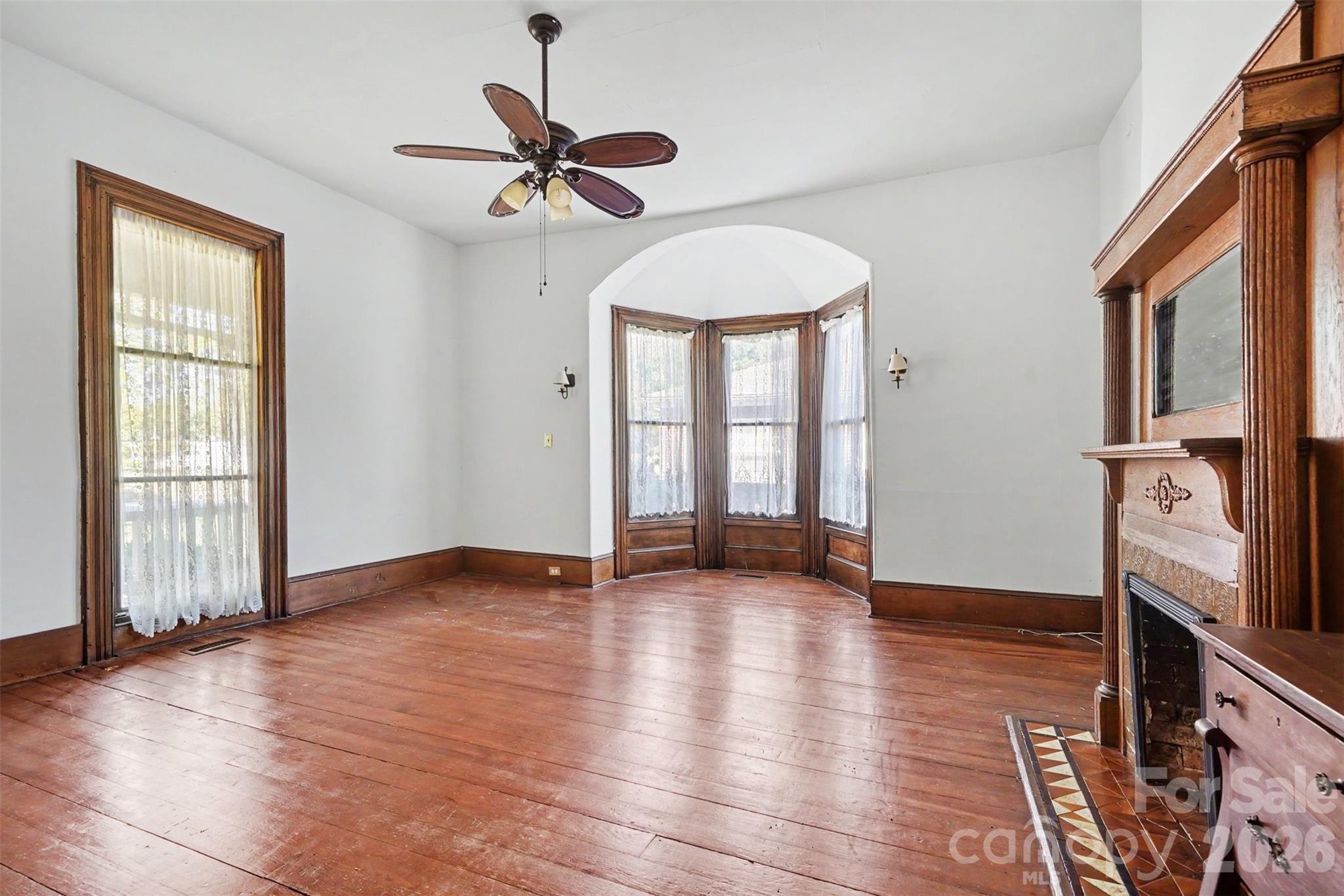 404 W Kerr Street — Salisbury