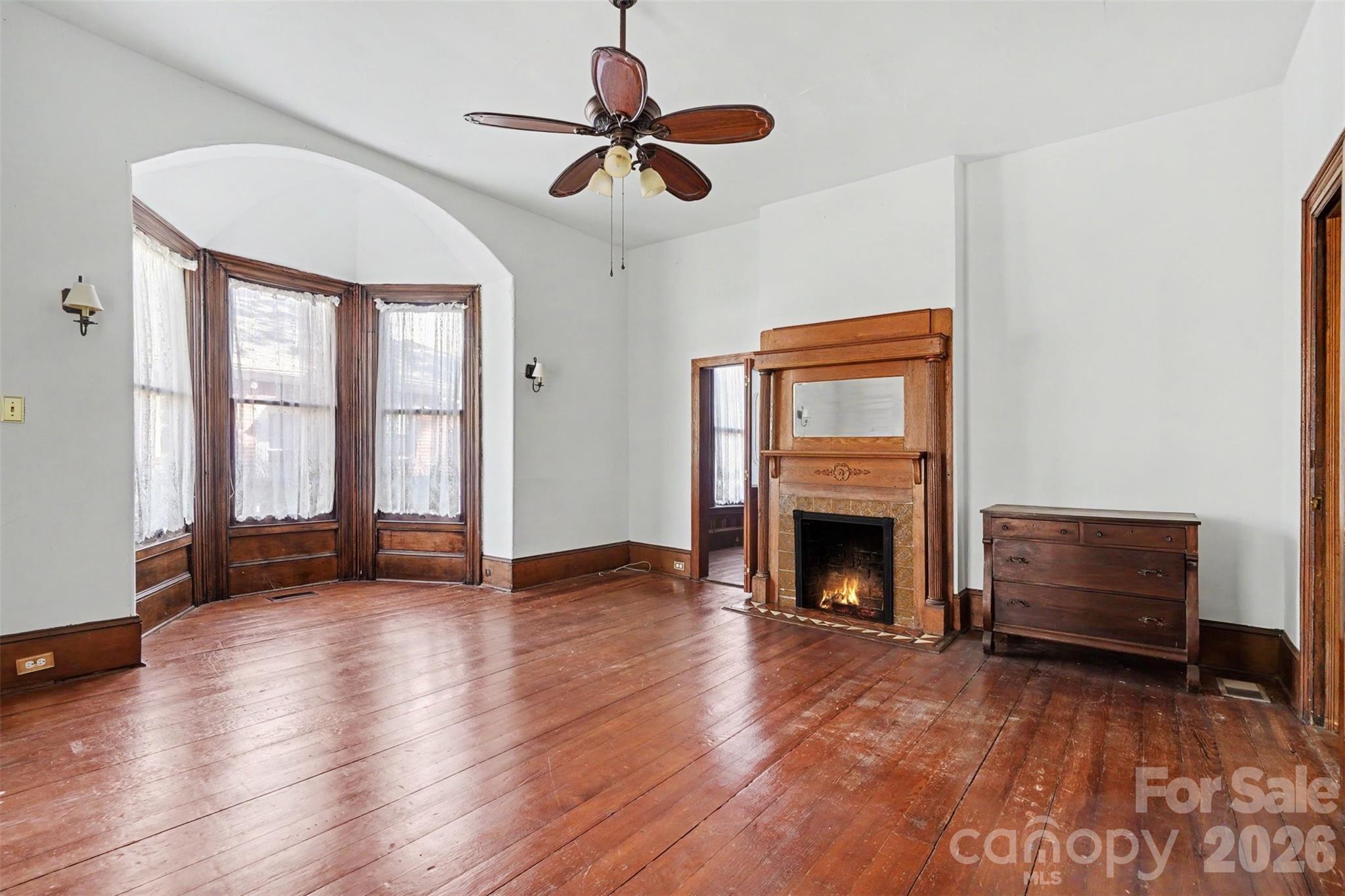 404 W Kerr Street — Salisbury