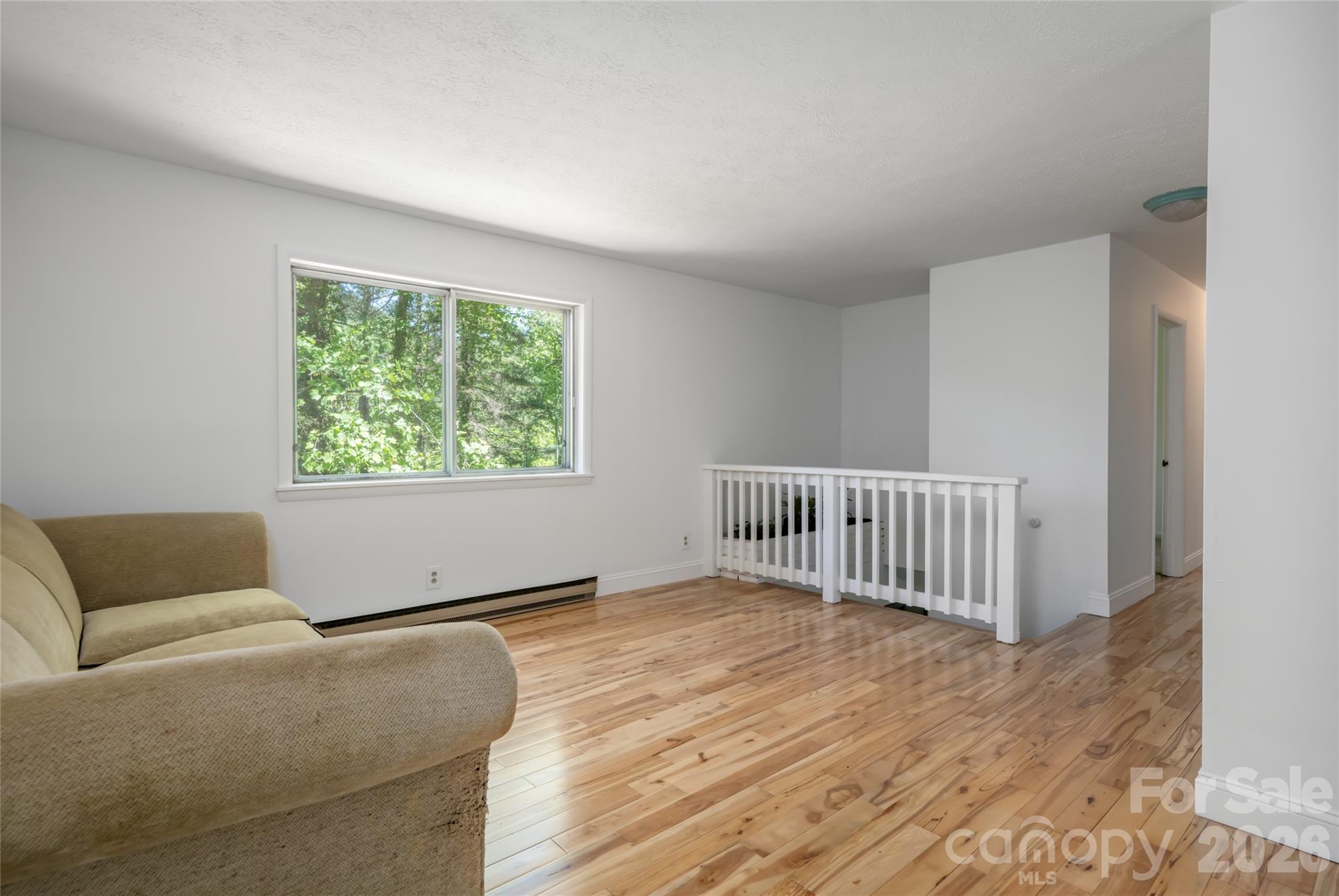 1 Beaverdam Knoll Road — Asheville