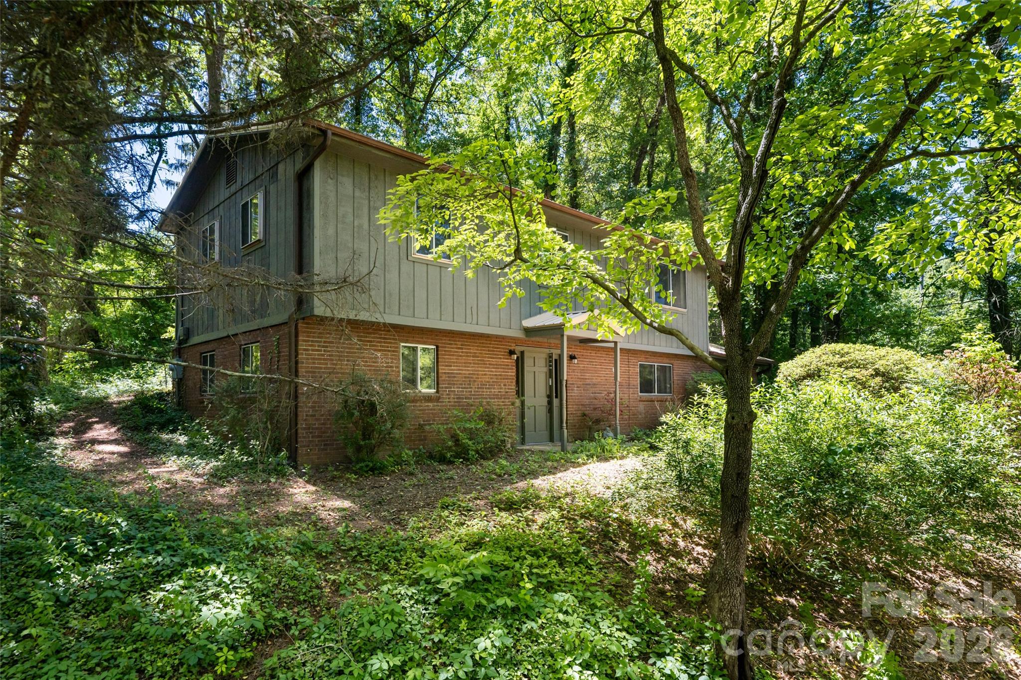 1 Beaverdam Knoll Road — Asheville