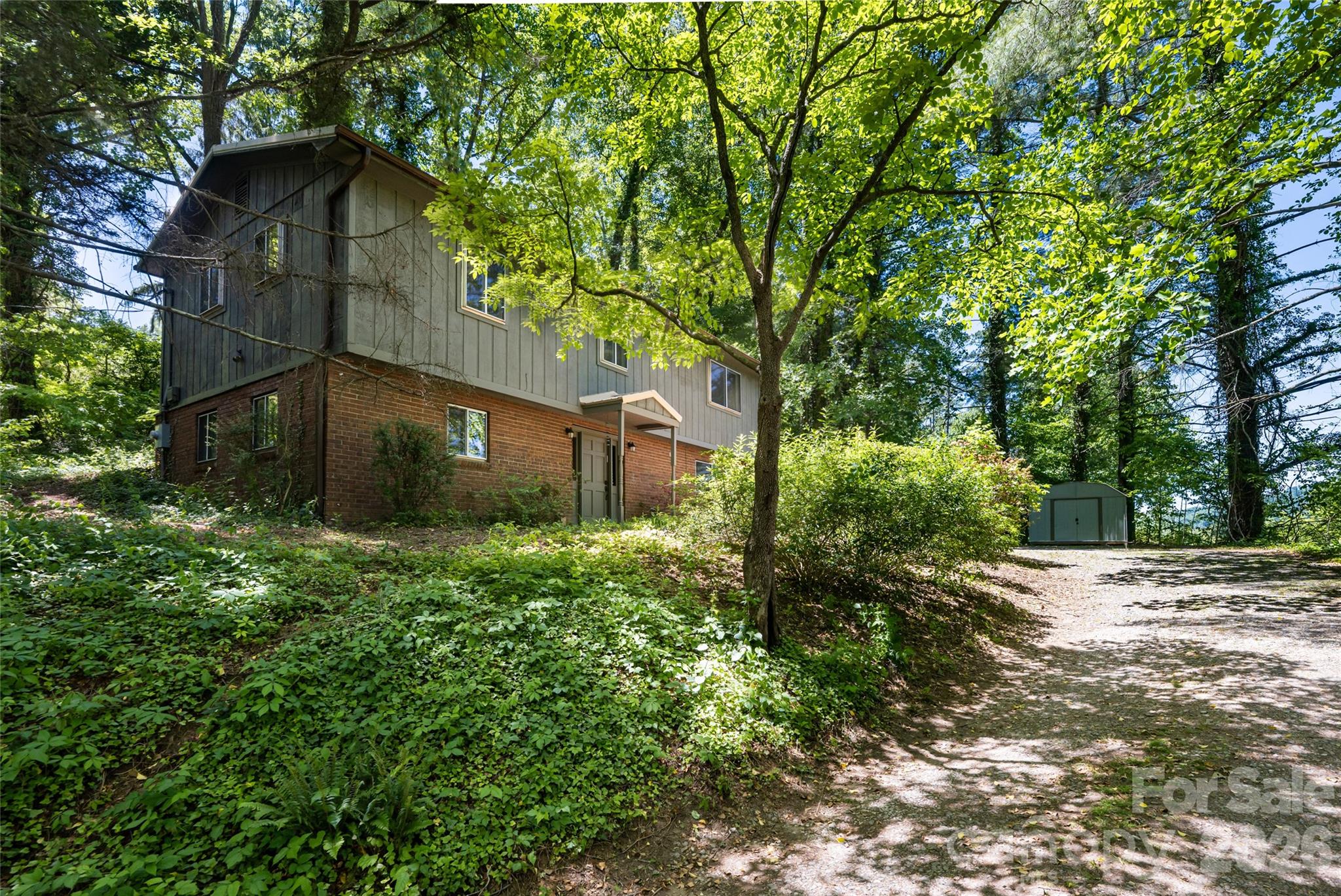 1 Beaverdam Knoll Road — Asheville