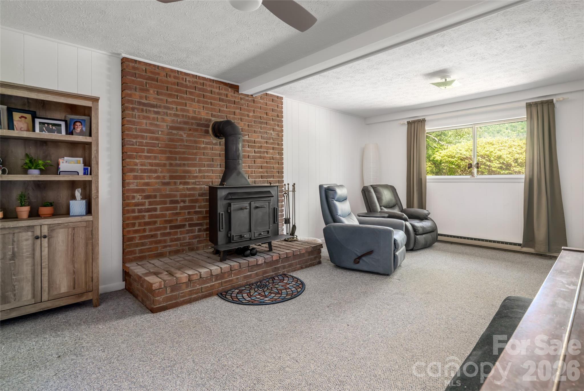 1 Beaverdam Knoll Road — Asheville