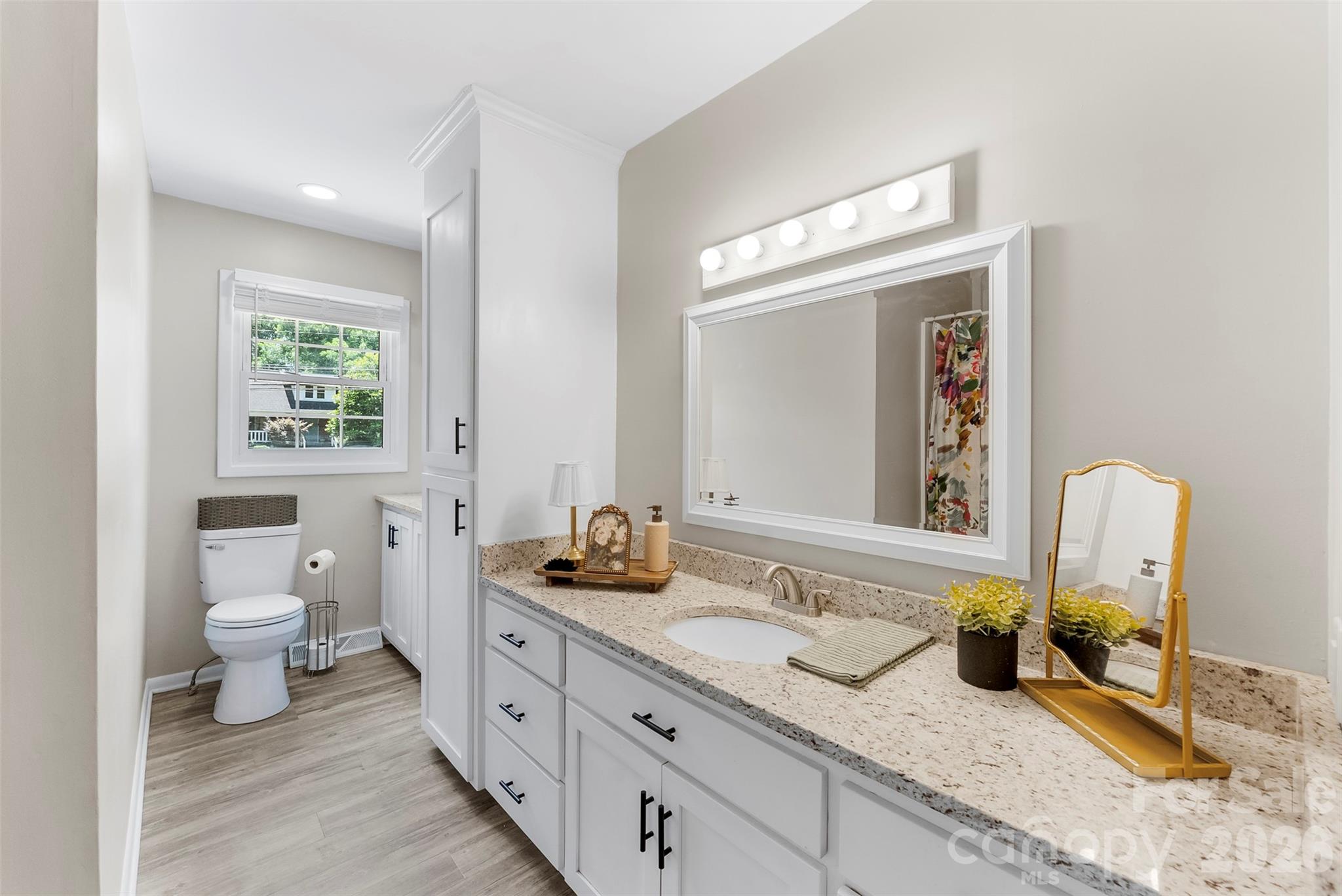 8519 E Franklin Street — Mount Pleasant