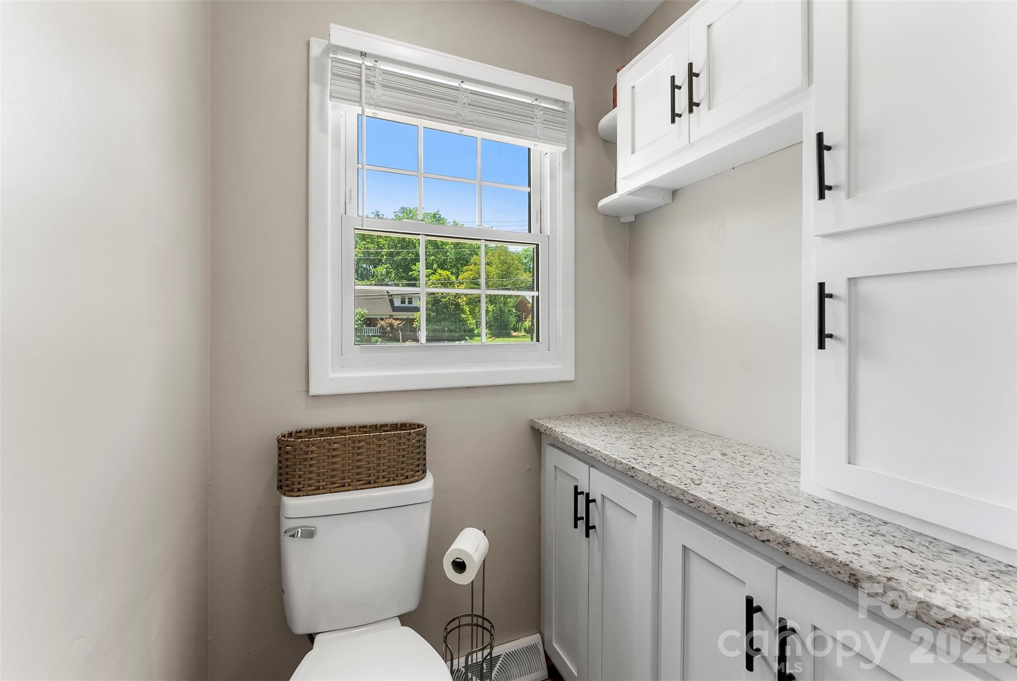 8519 E Franklin Street — Mount Pleasant