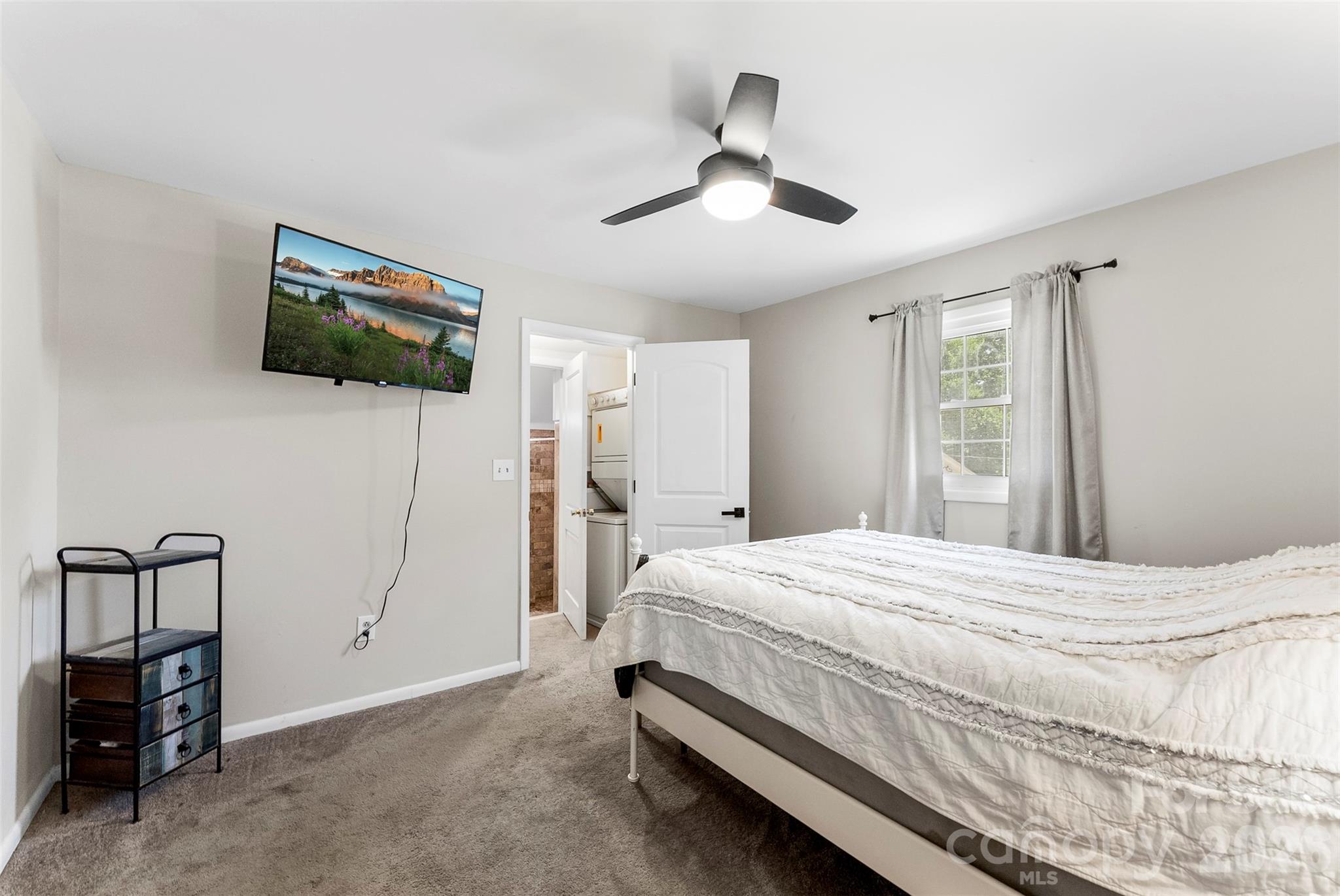 8519 E Franklin Street — Mount Pleasant