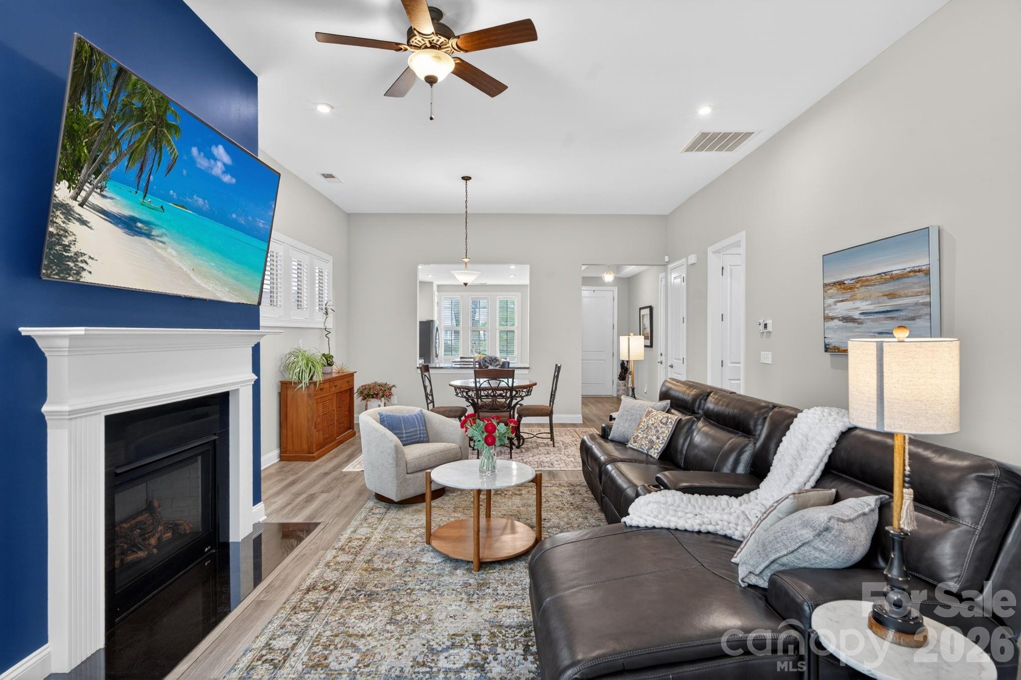 5539 Cheerful Lane — Charlotte