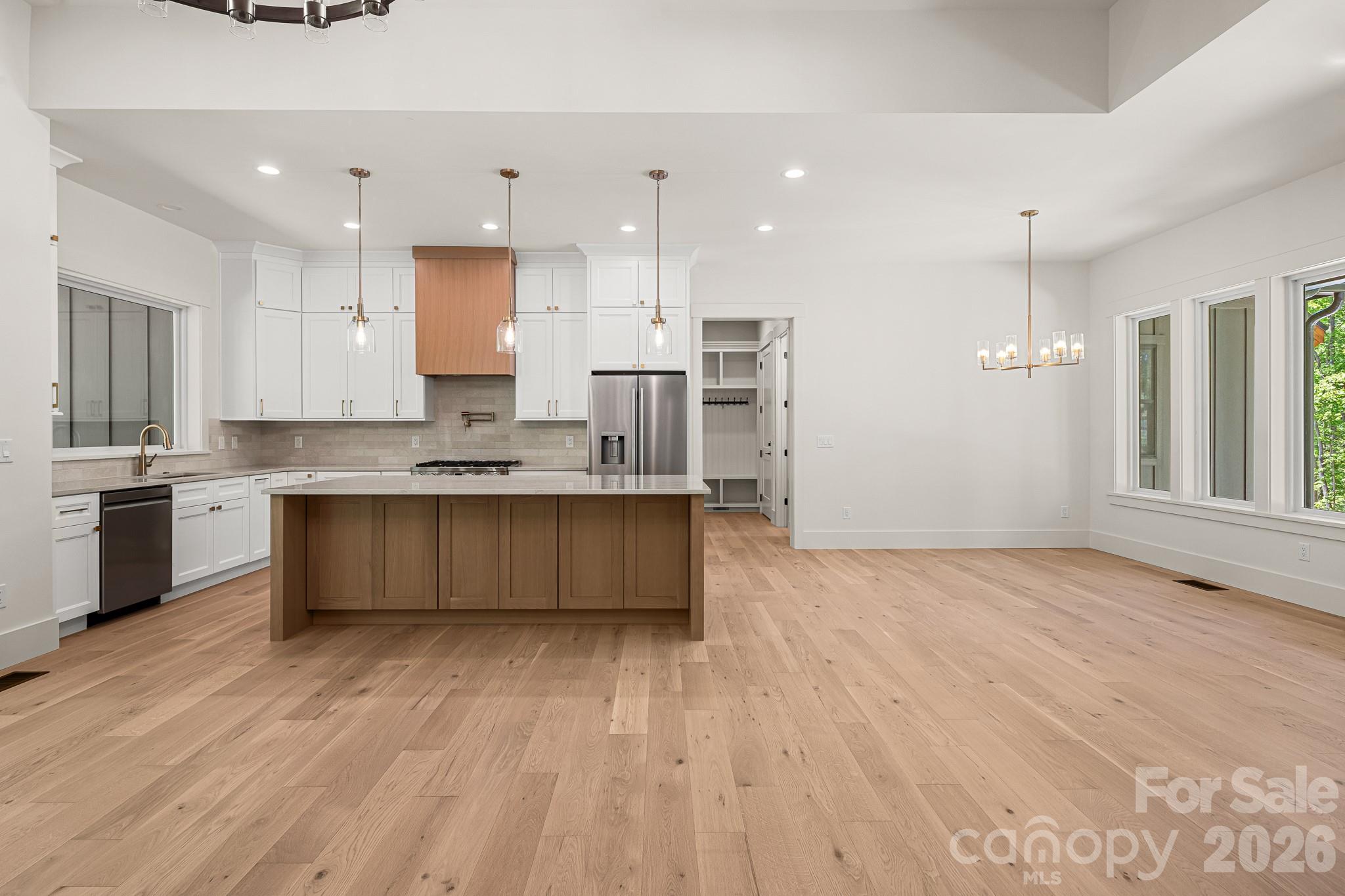 164 Reserve Way — Hendersonville