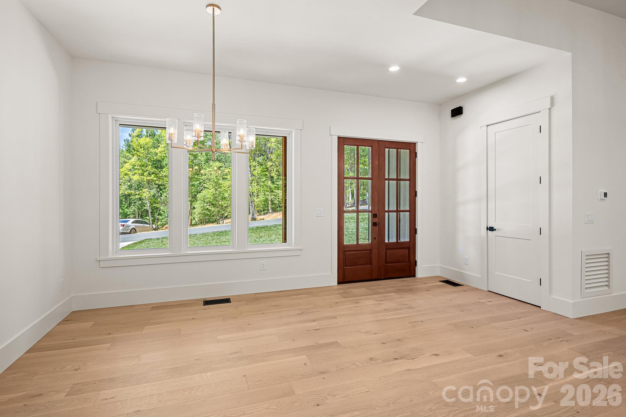 164 Reserve Way — Hendersonville