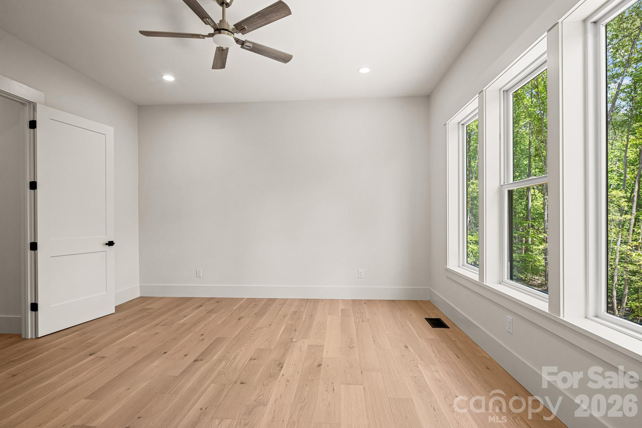 164 Reserve Way — Hendersonville