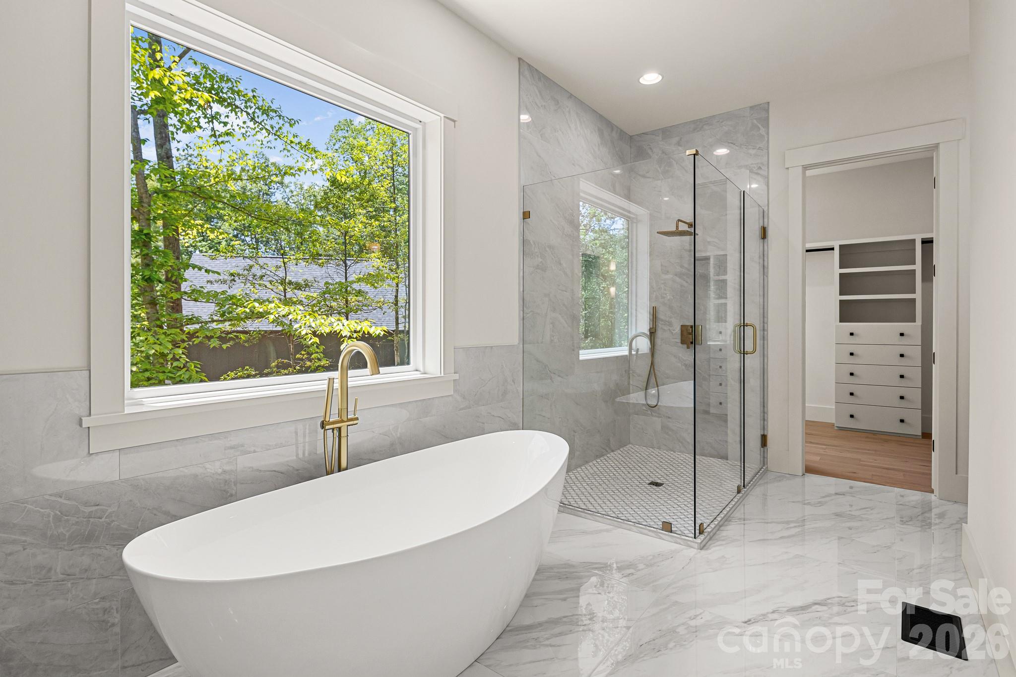 164 Reserve Way — Hendersonville