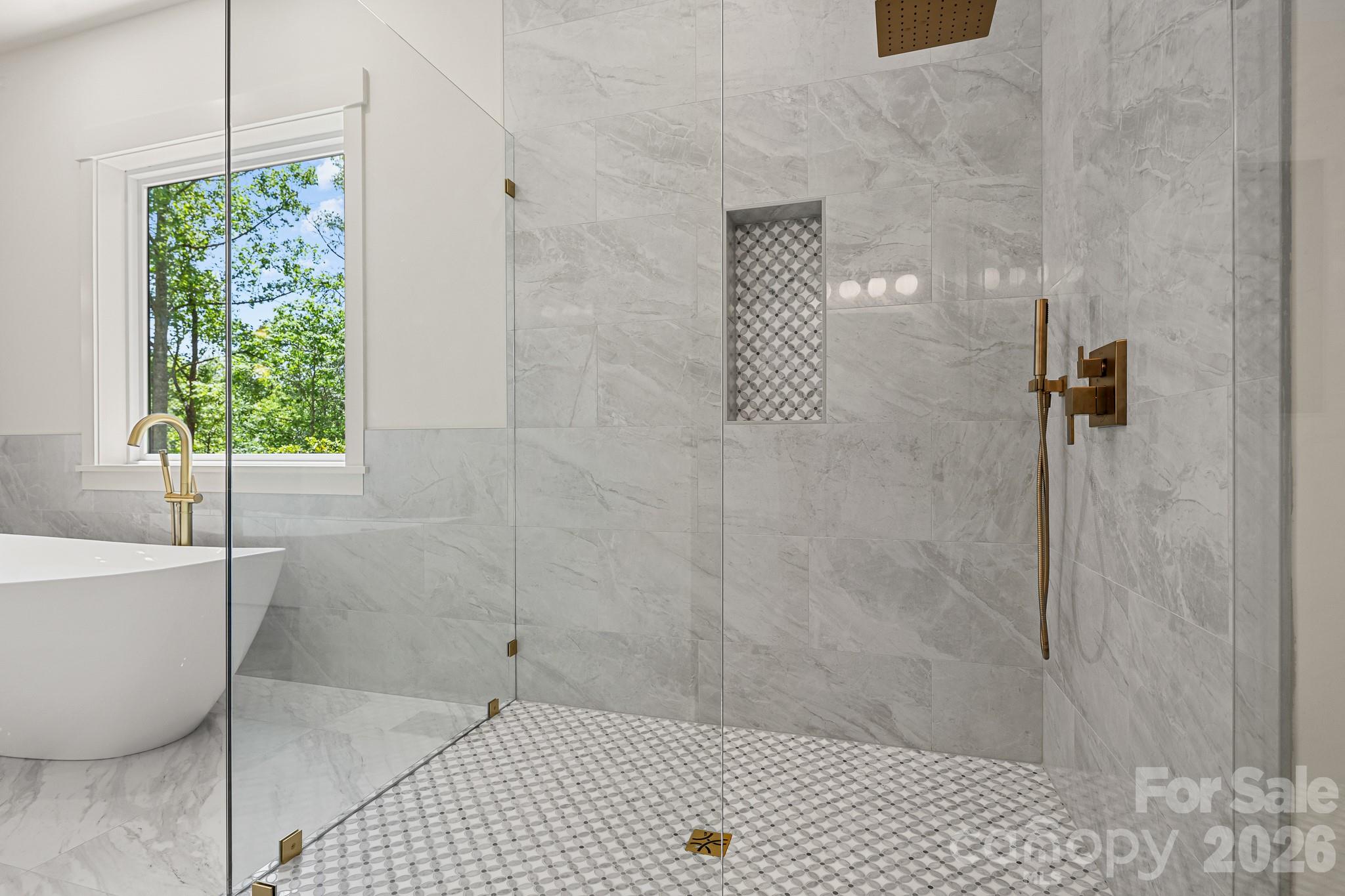 164 Reserve Way — Hendersonville