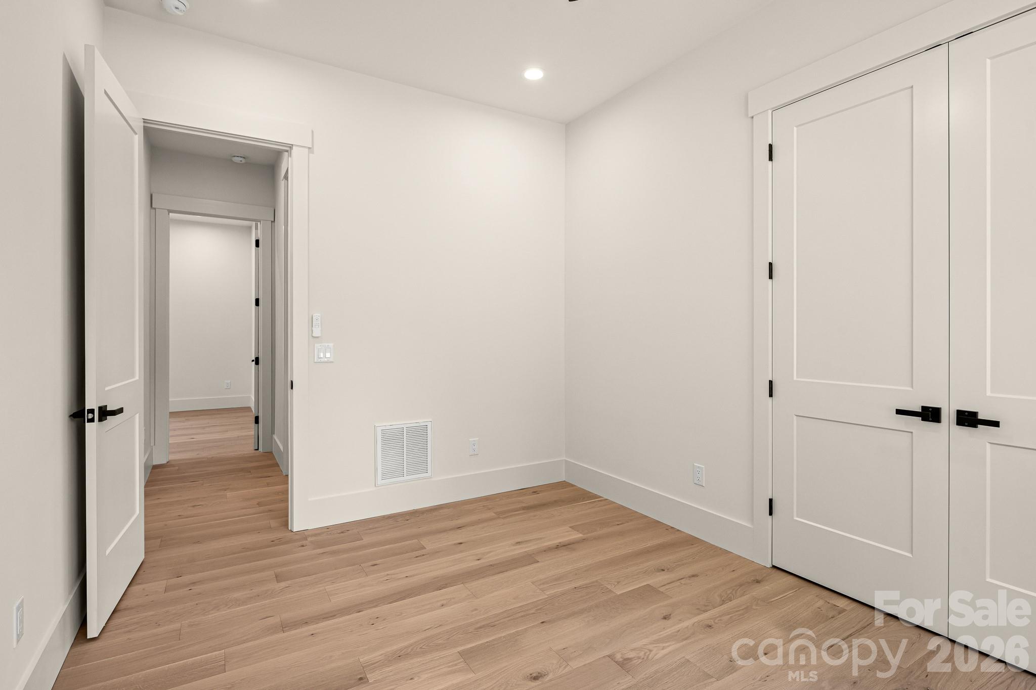 164 Reserve Way — Hendersonville